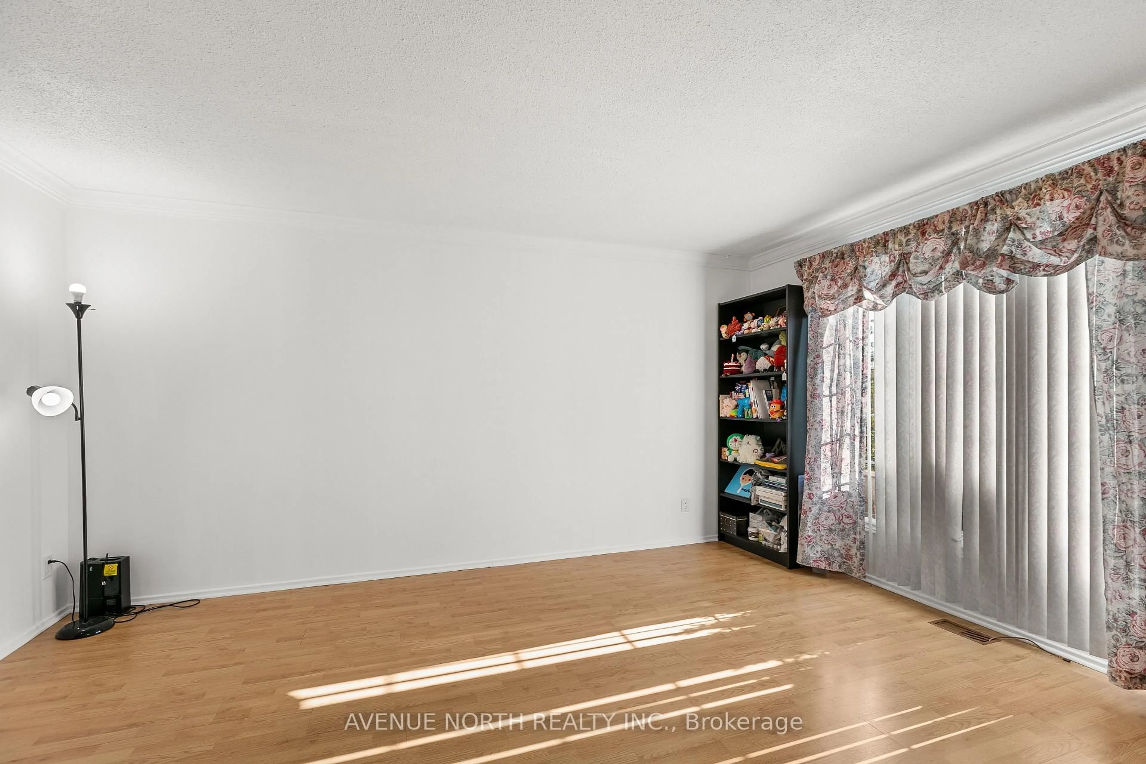 Unknown for 3260 Southgate Rd #64, Ottawa Ontario K1V 8W9