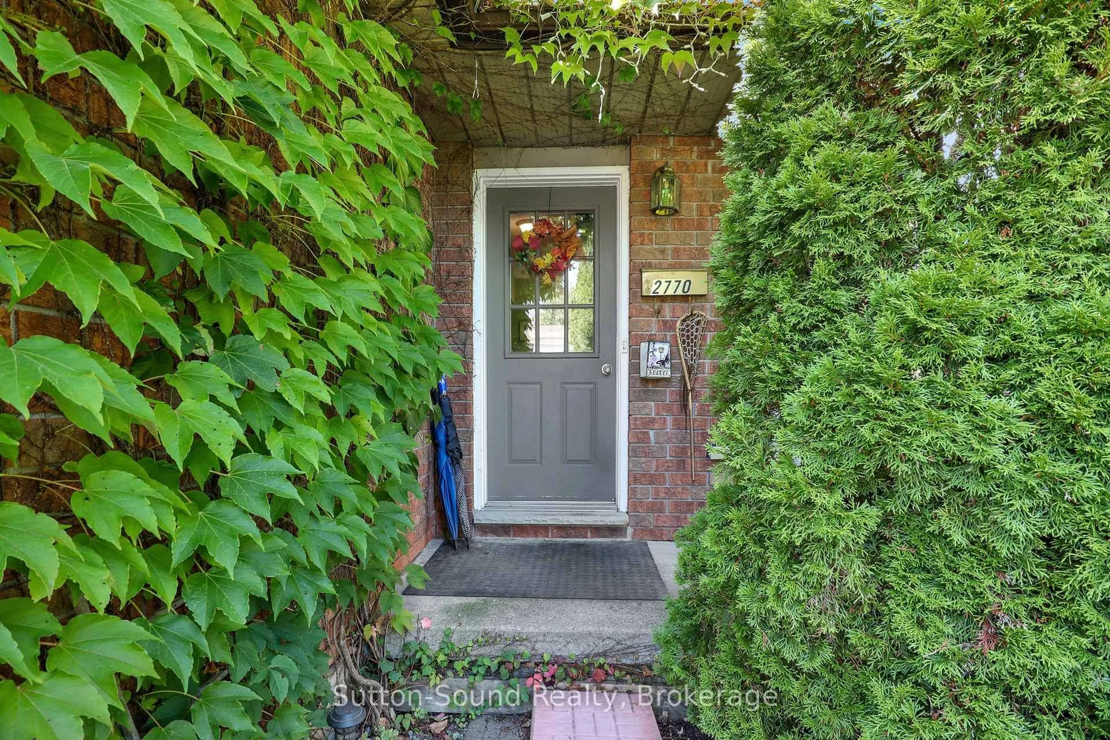 Indoor entryway for 2770 4th Ave, Owen Sound Ontario N4K 6R3