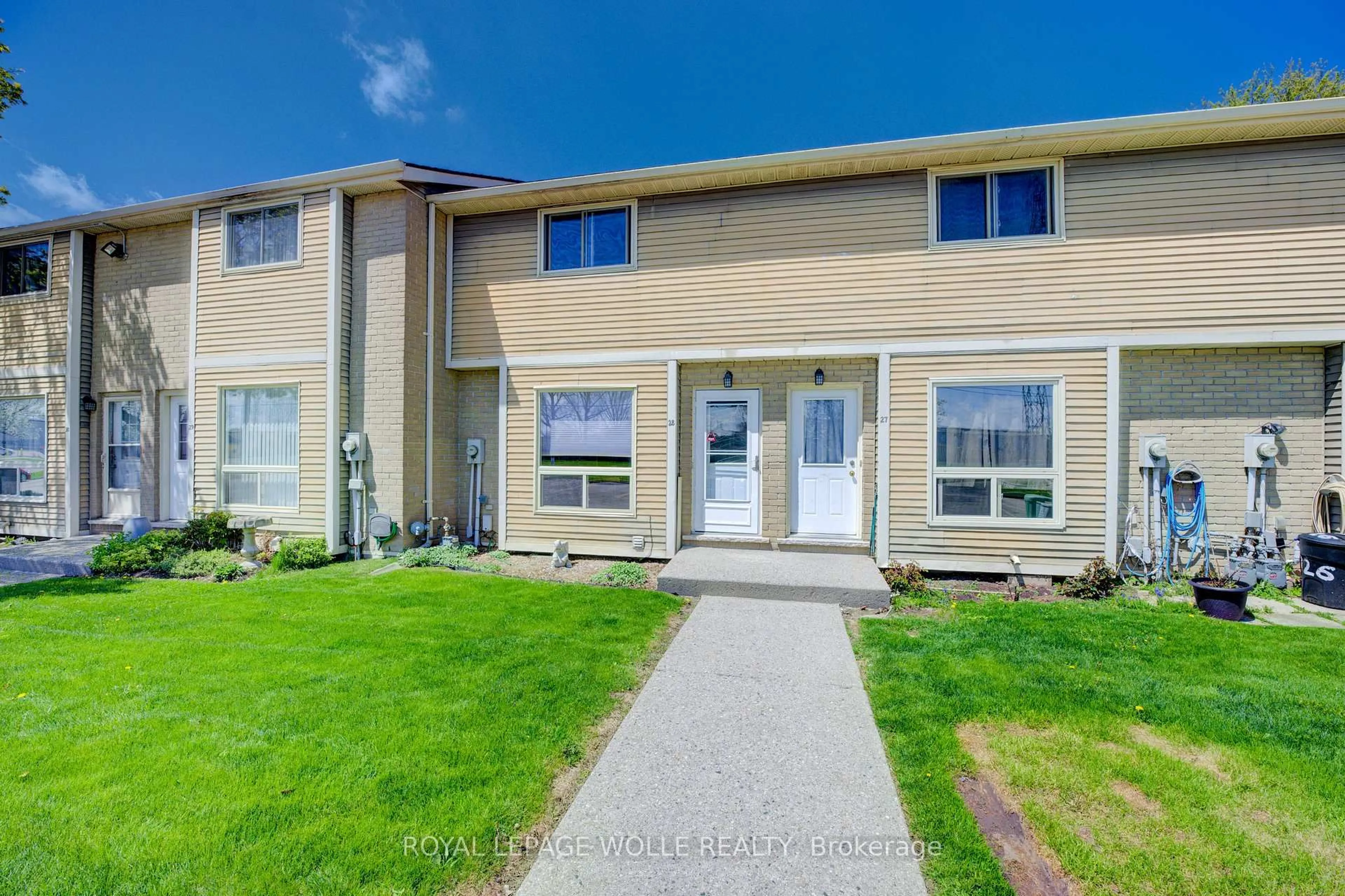 Unknown for 879 Parkinson Rd #28, Woodstock Ontario N4S 8S7