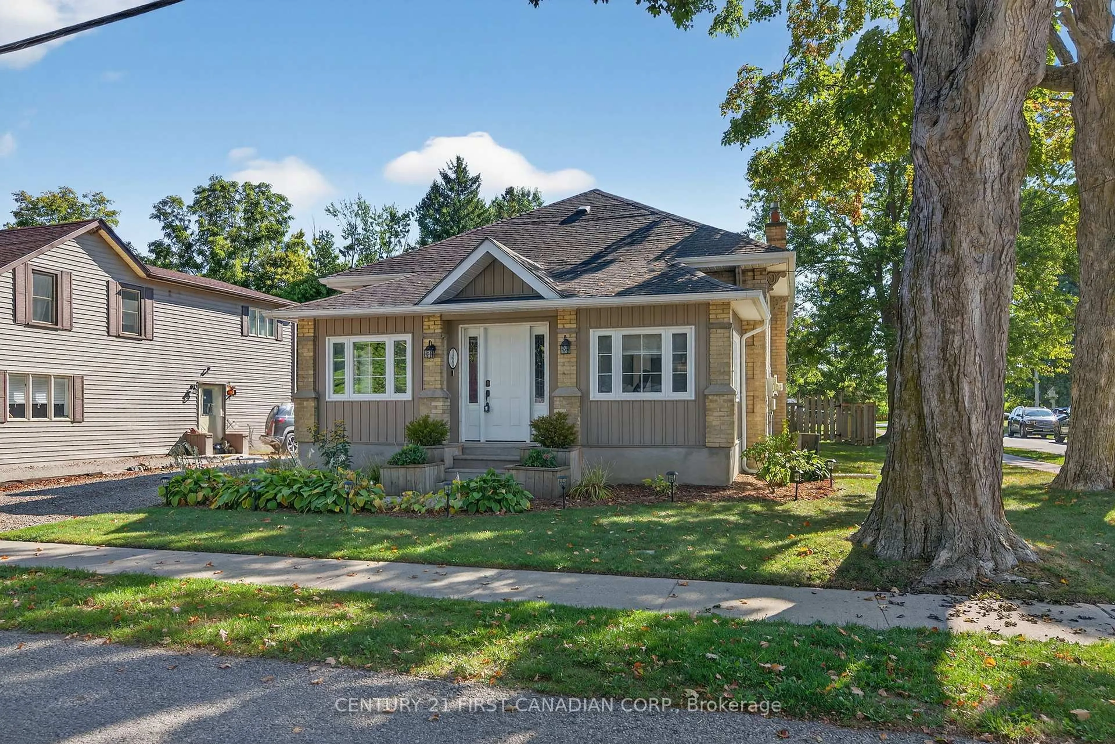 Home with brick exterior material, street for 160 CATHERINE St, North Middlesex Ontario N0M 2K0
