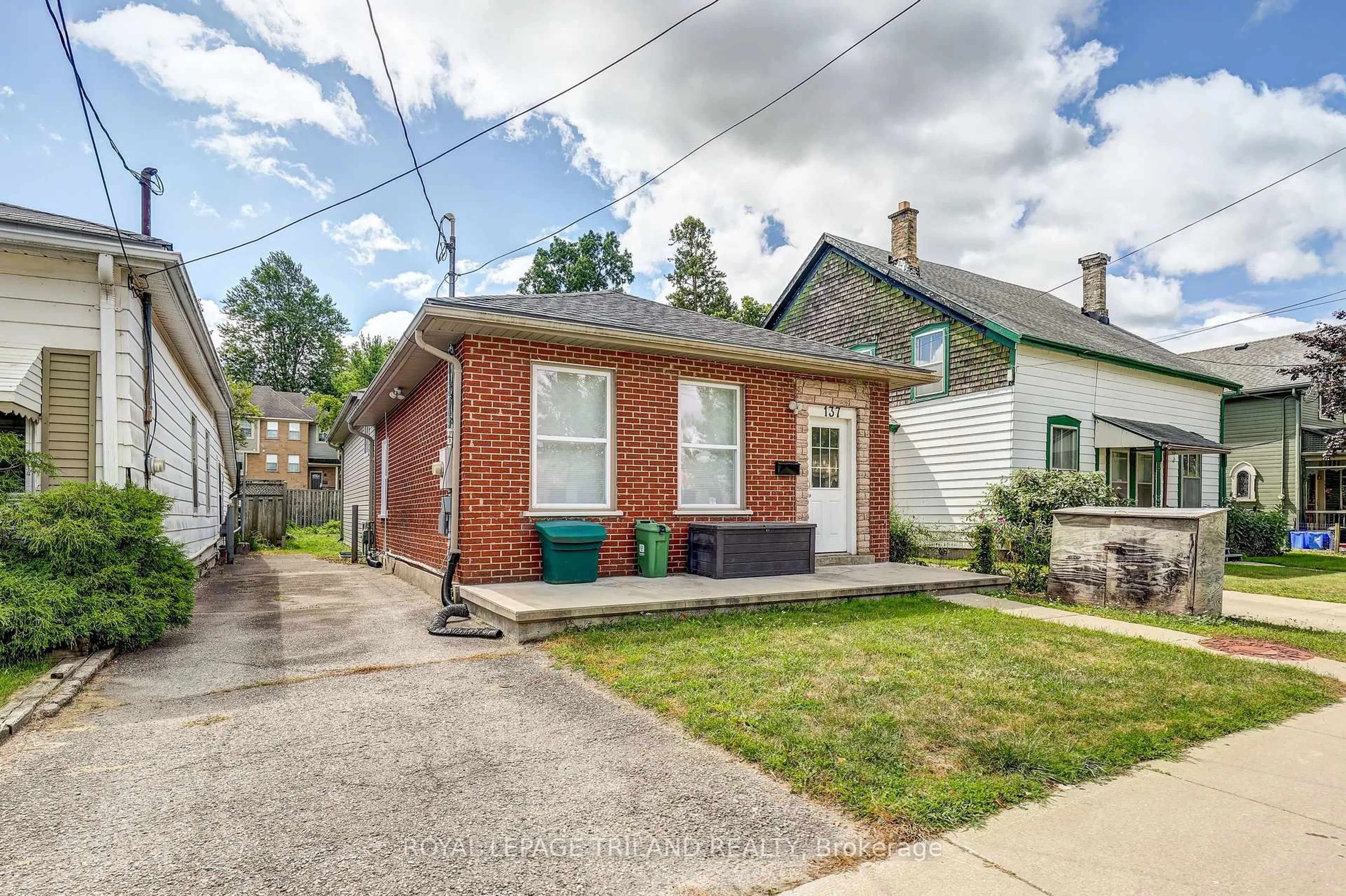 Home with brick exterior material, street for 137 Ann St, London East Ontario N6A 1R2