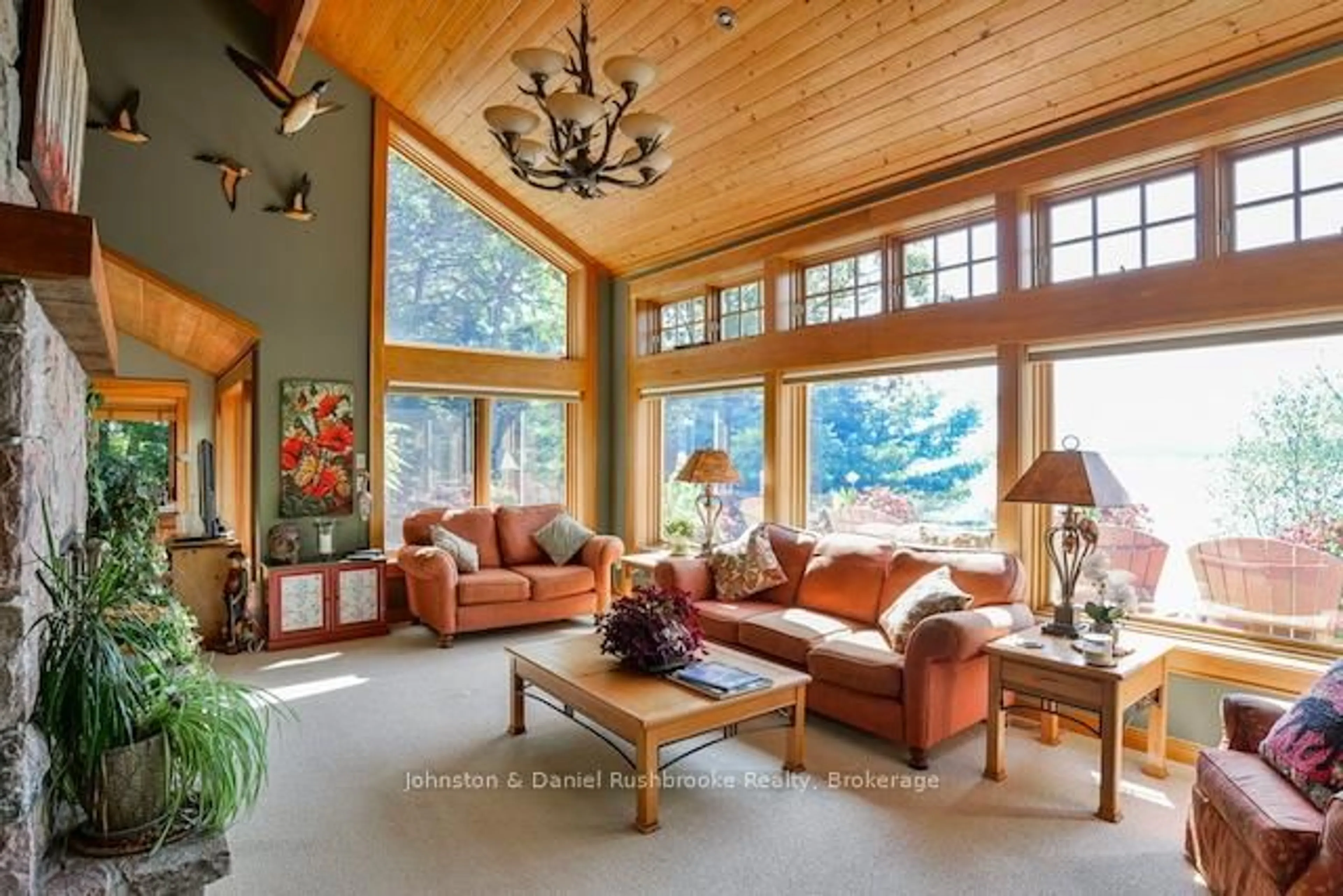 Living room with furniture, unknown for 1030 Marquis Lane, Muskoka Lakes Ontario P0B 1J0