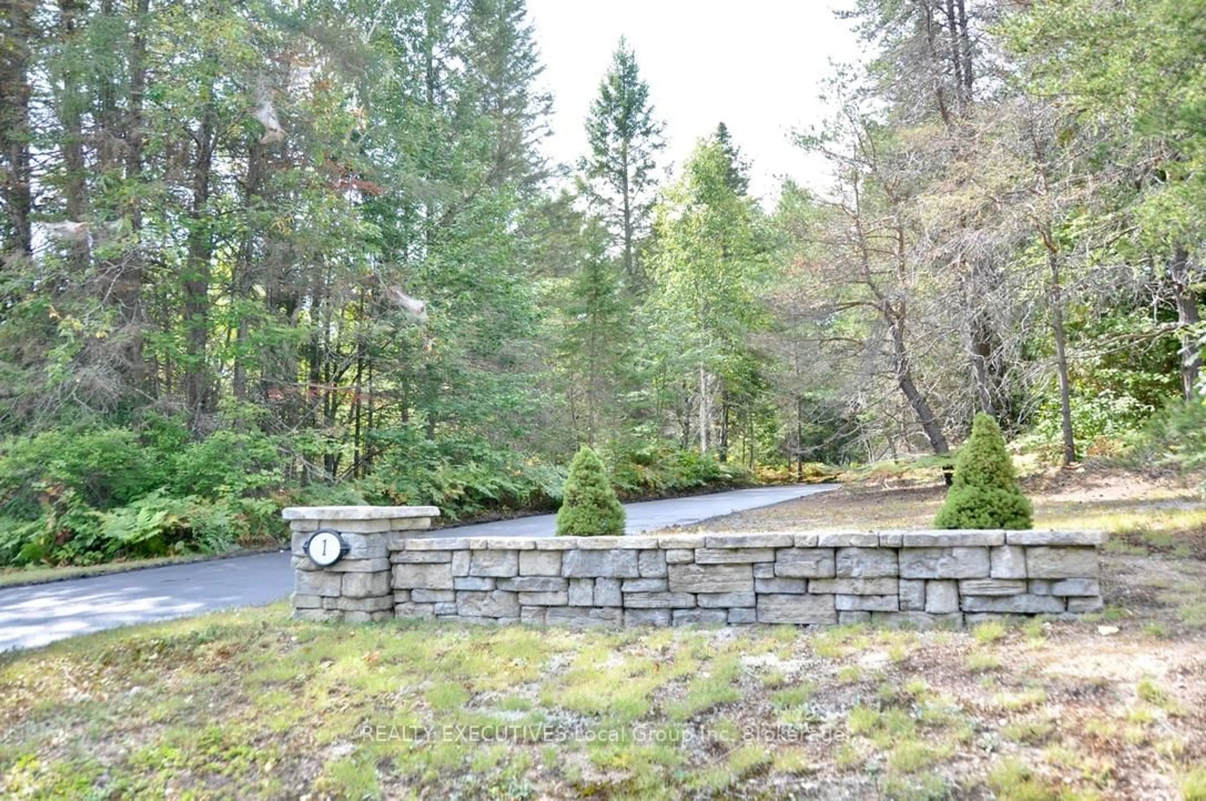 Patio, forest/trees view for 1 Springdale Dr, North Bay Ontario P1B 8G2