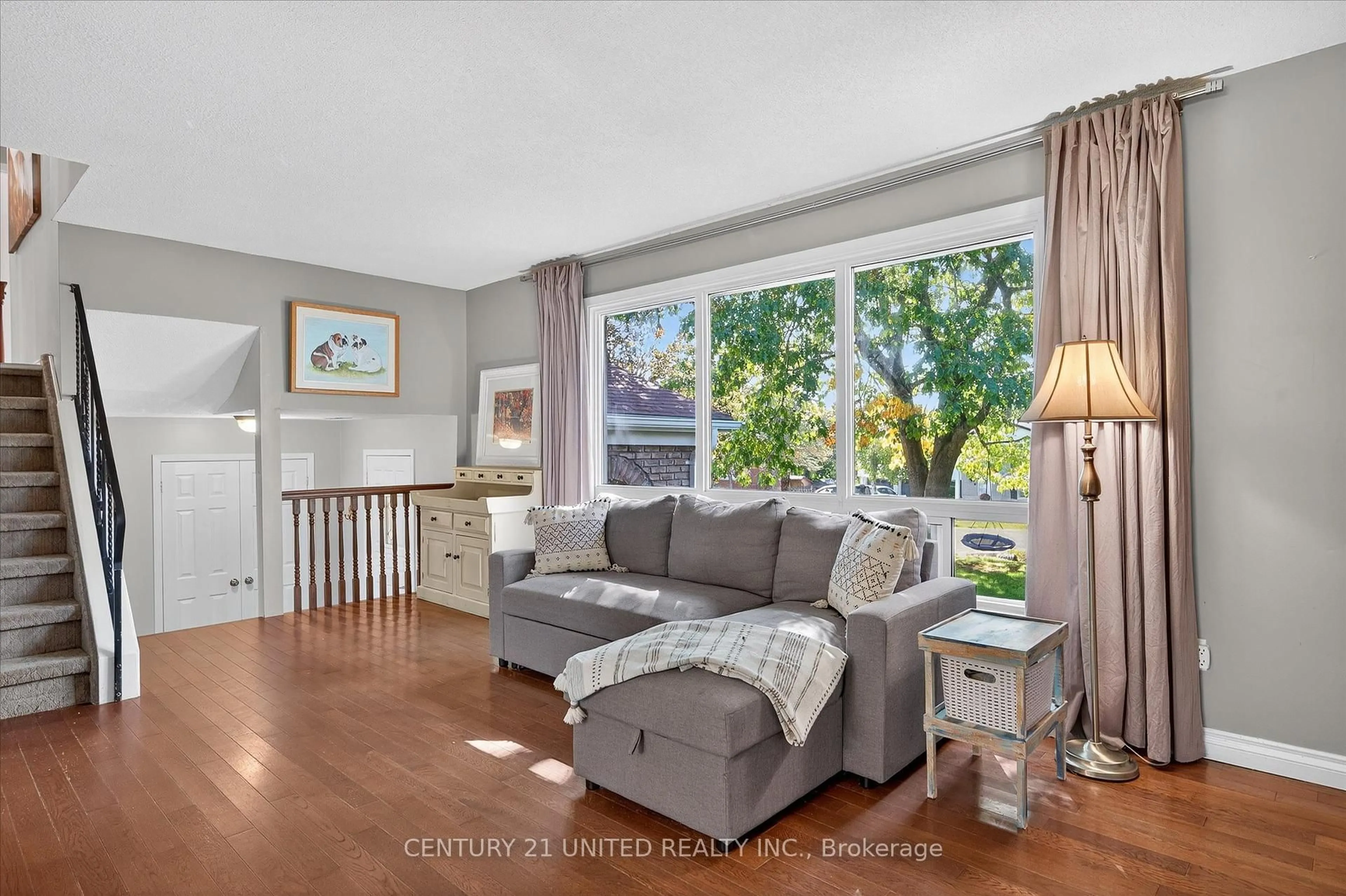 Living room with furniture, unknown for 44 Crystal Springs Dr, Otonabee-South Monaghan Ontario K9J 6Y3