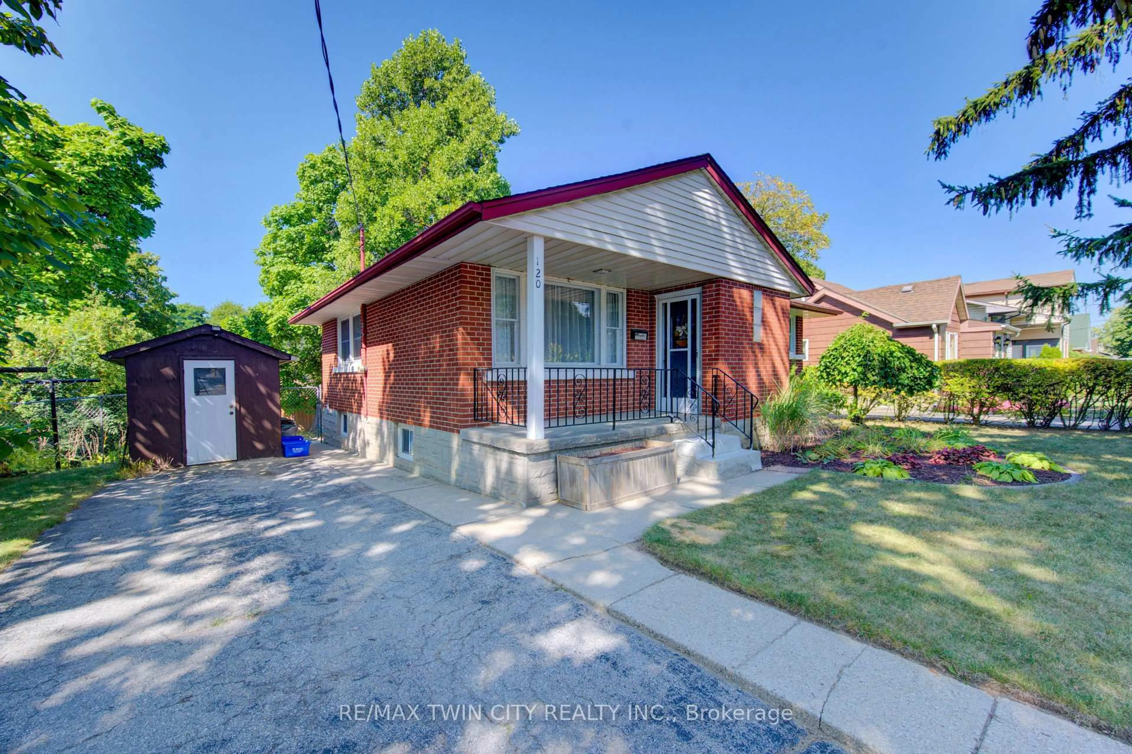 Home with brick exterior material, street for 120 Fourth Ave, Kitchener Ontario N2C 1N8