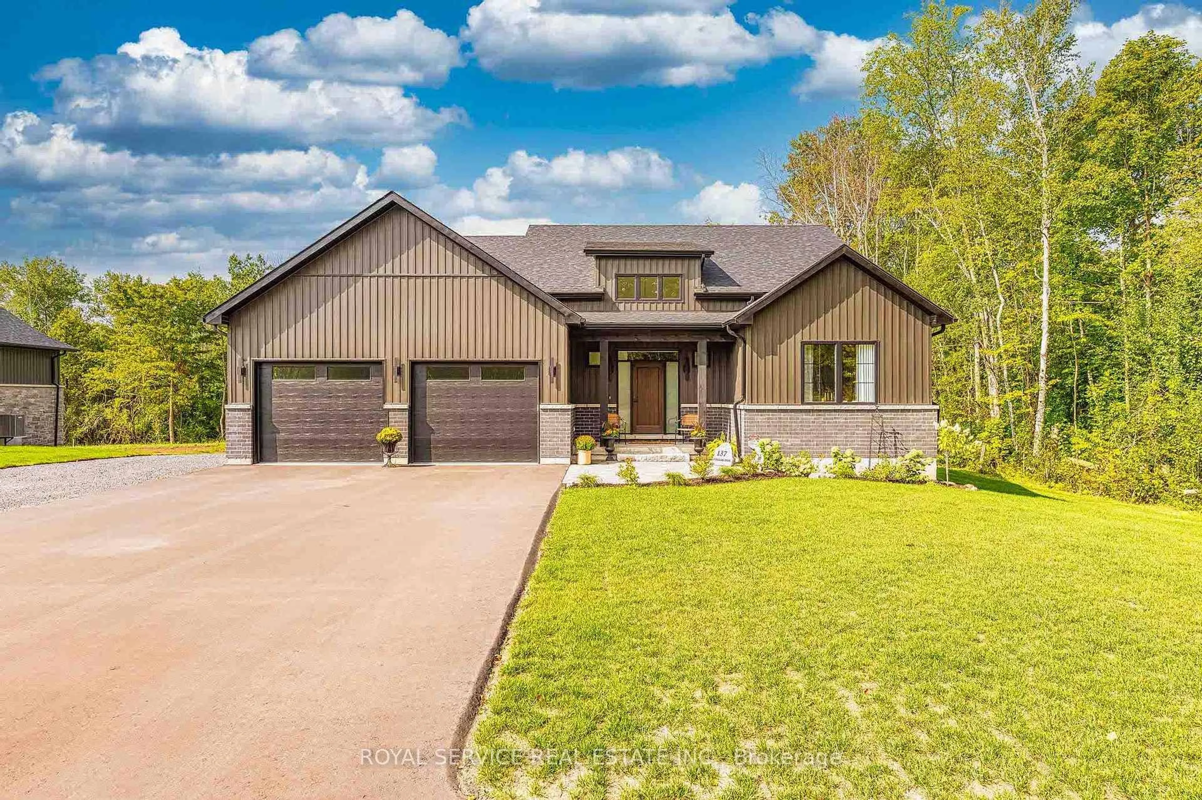 Home with brick exterior material, street for 137 Ridgeline Dr, Alnwick/Haldimand Ontario K0K 2G0