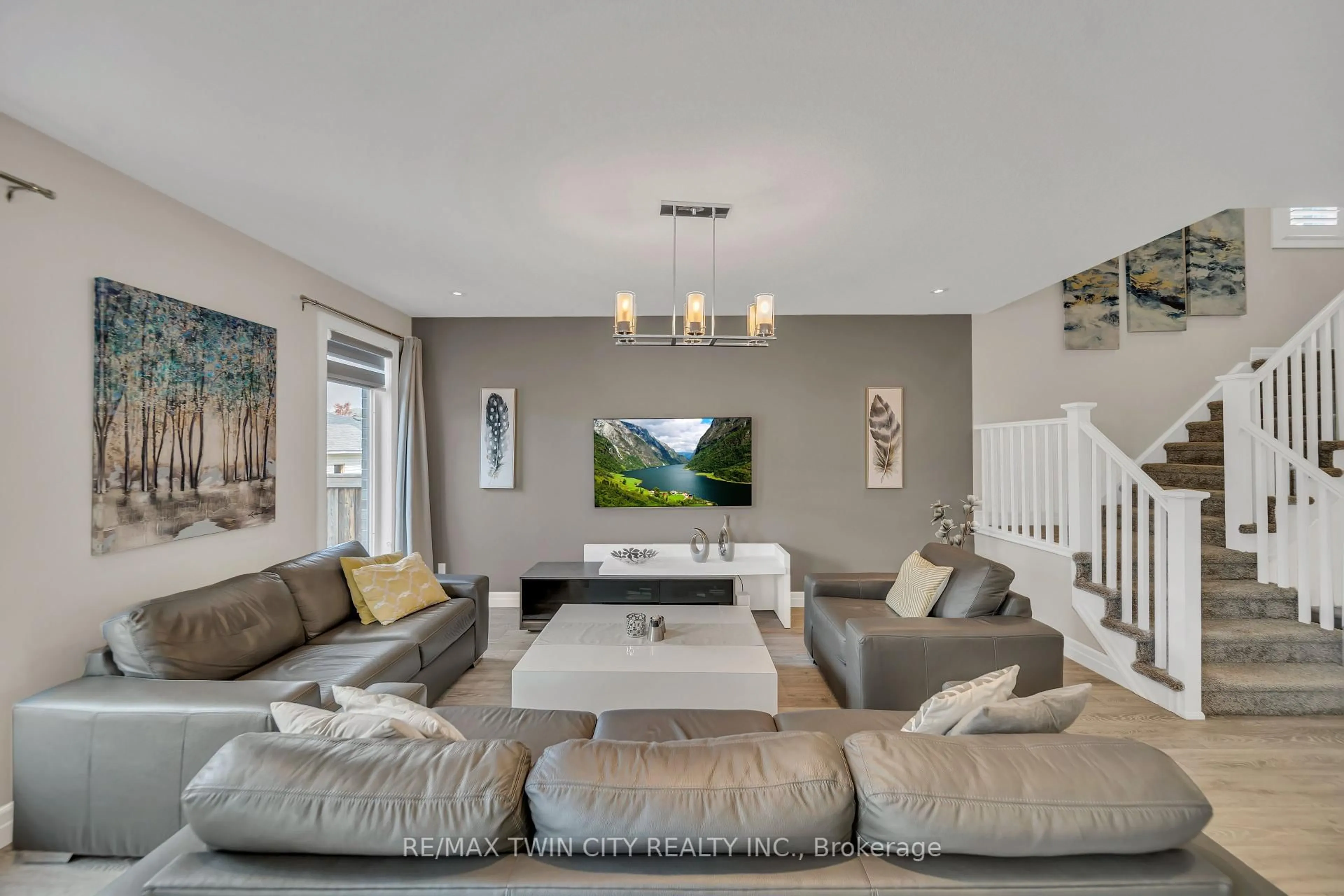 Living room with furniture, unknown for 536 Landgren Crt, Kitchener Ontario N2A 4J7