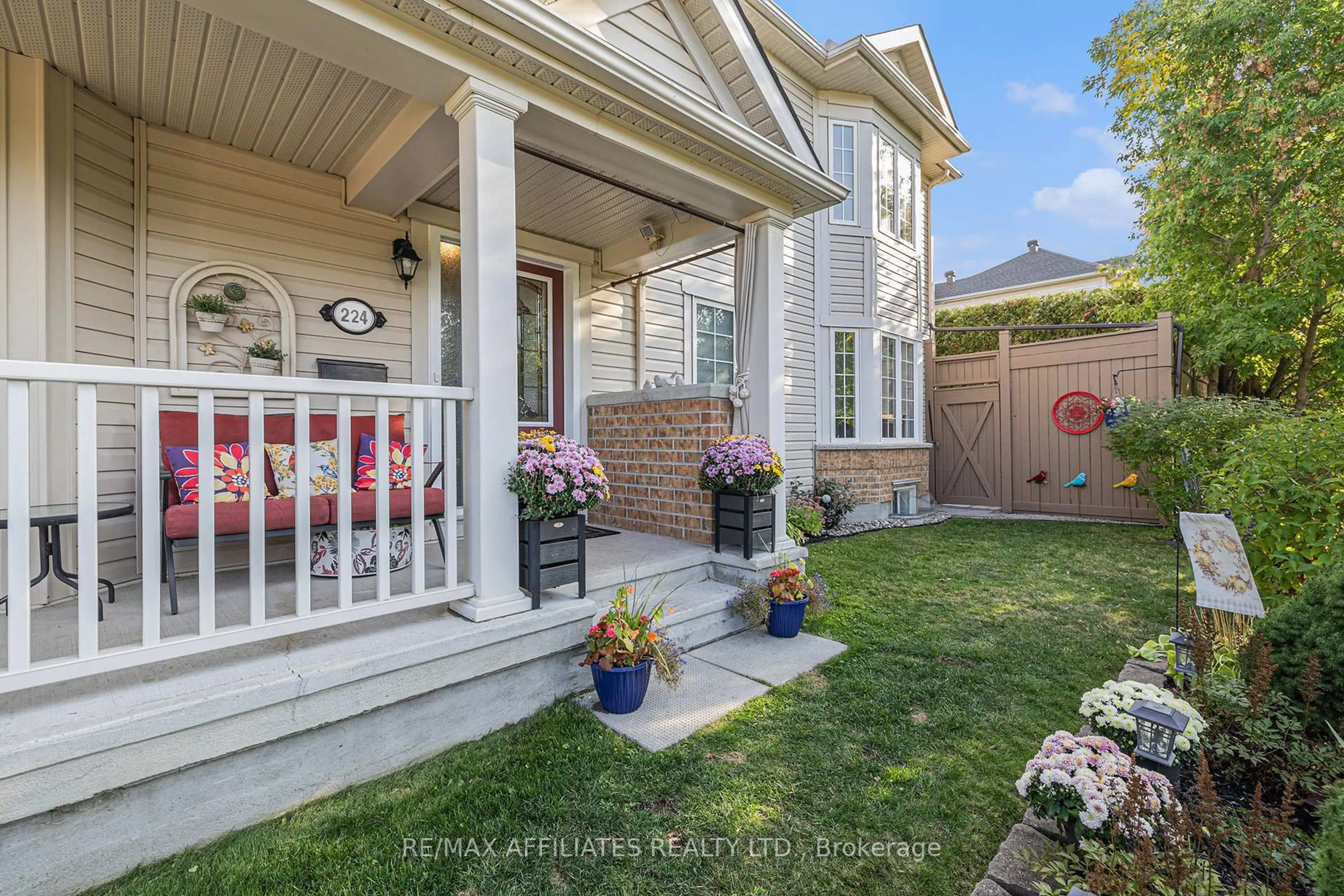 Home with vinyl exterior material, street for 224 Aquilo Cres, Ottawa Ontario K2S 0L8
