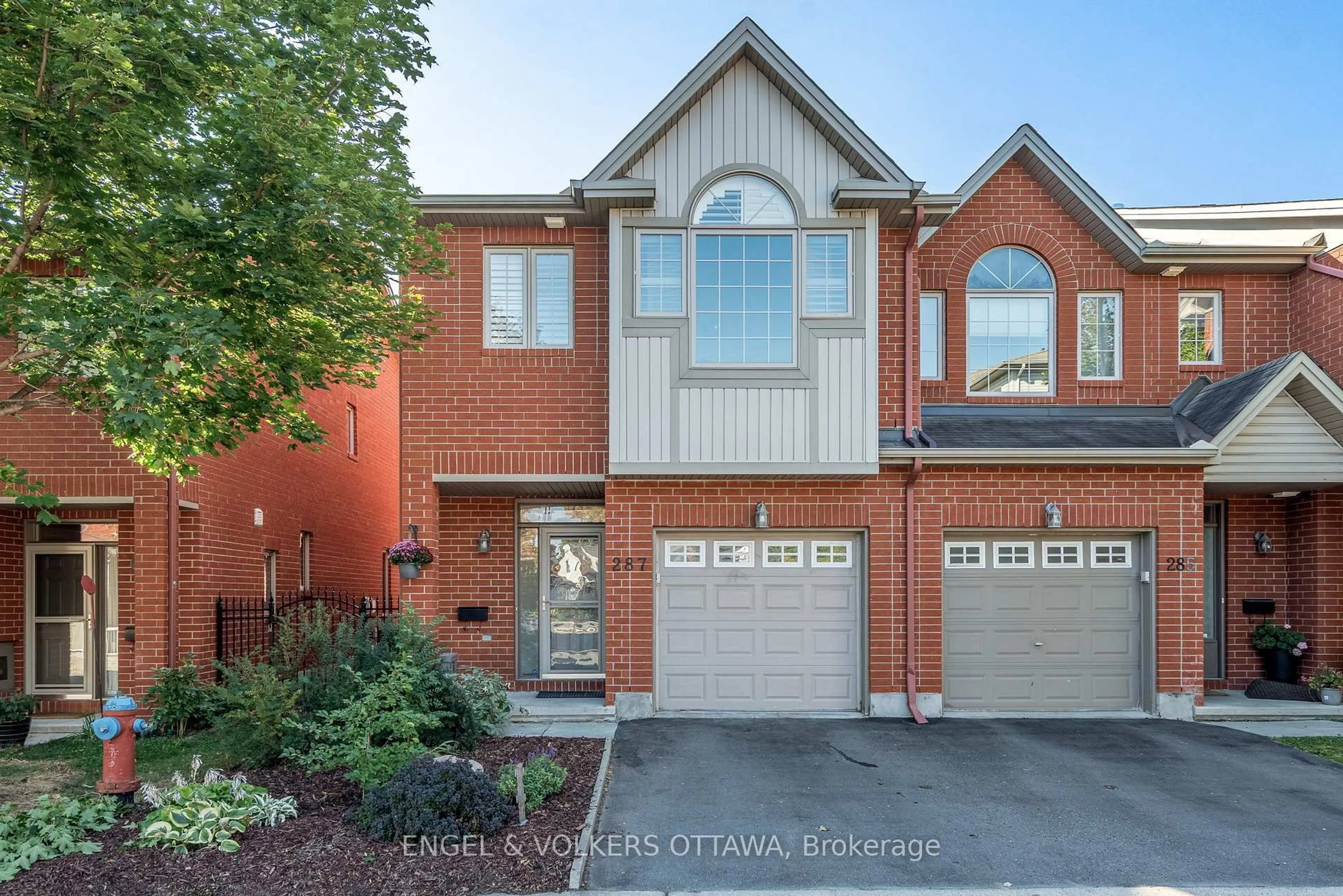 Home with brick exterior material, street for 287 Meilleur Private, Ottawa Ontario K1L 0A2