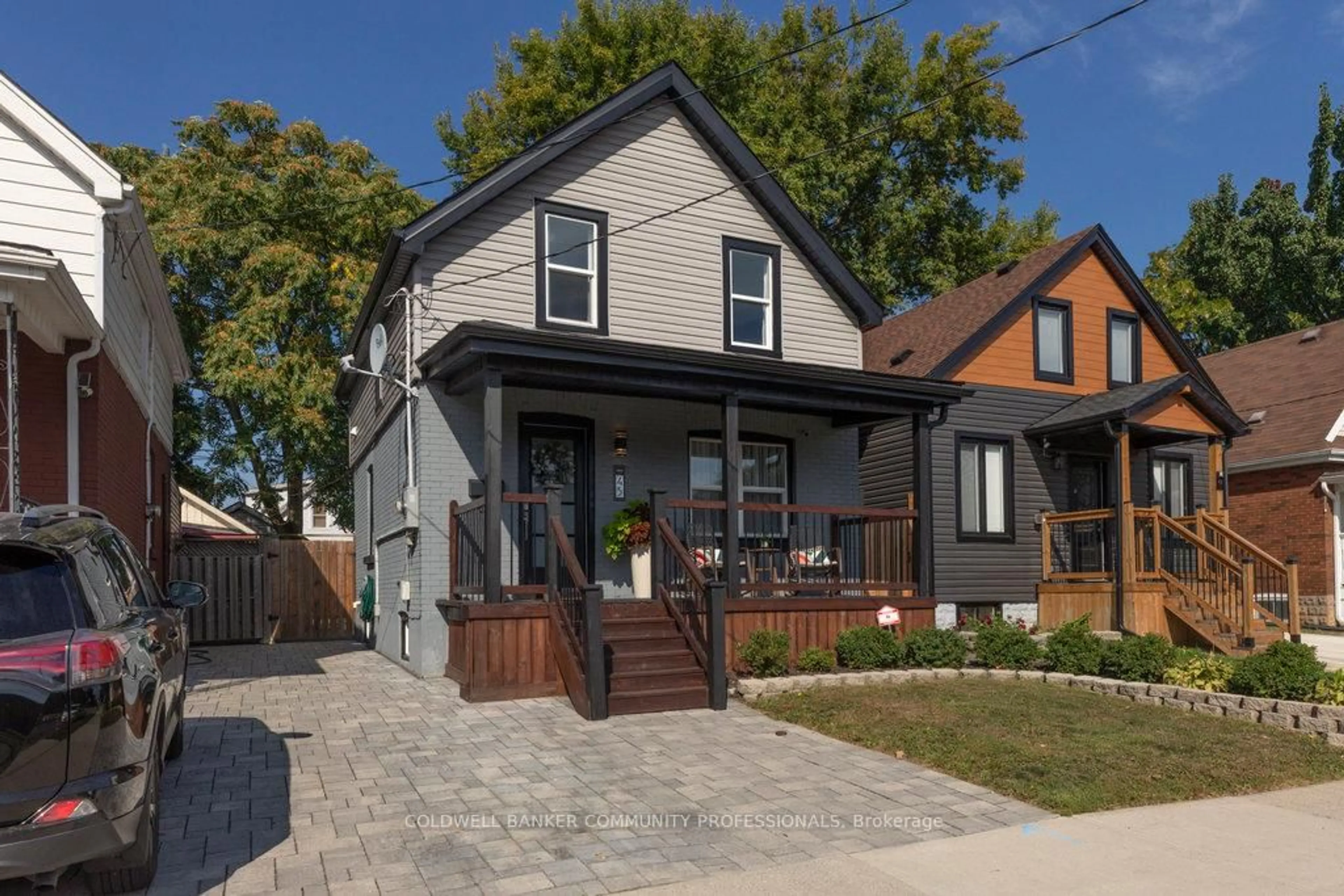 Home with brick exterior material, street for 45 Tragina Ave, Hamilton Ontario L8H 5C4