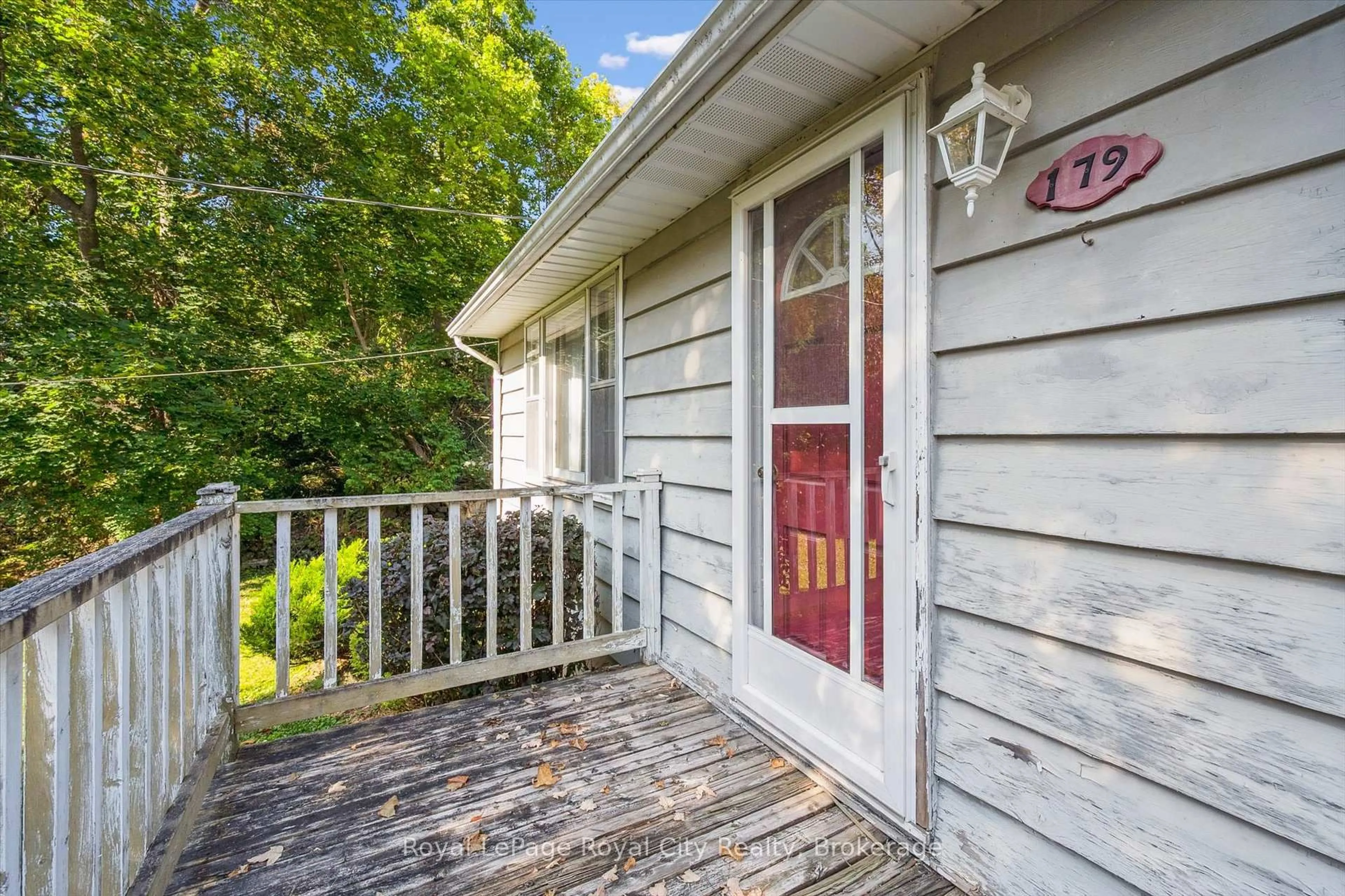 Patio, street for 179 Dowler St, Guelph/Eramosa Ontario N0B 2K0