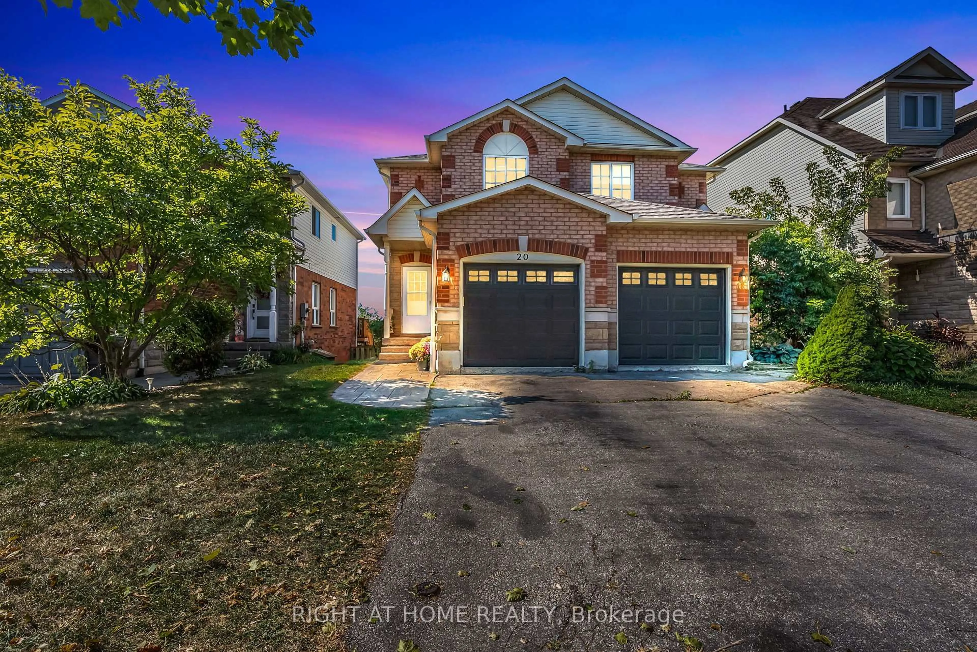 Unknown for 20 SLATER Crt, Hamilton Ontario L0R 2H5