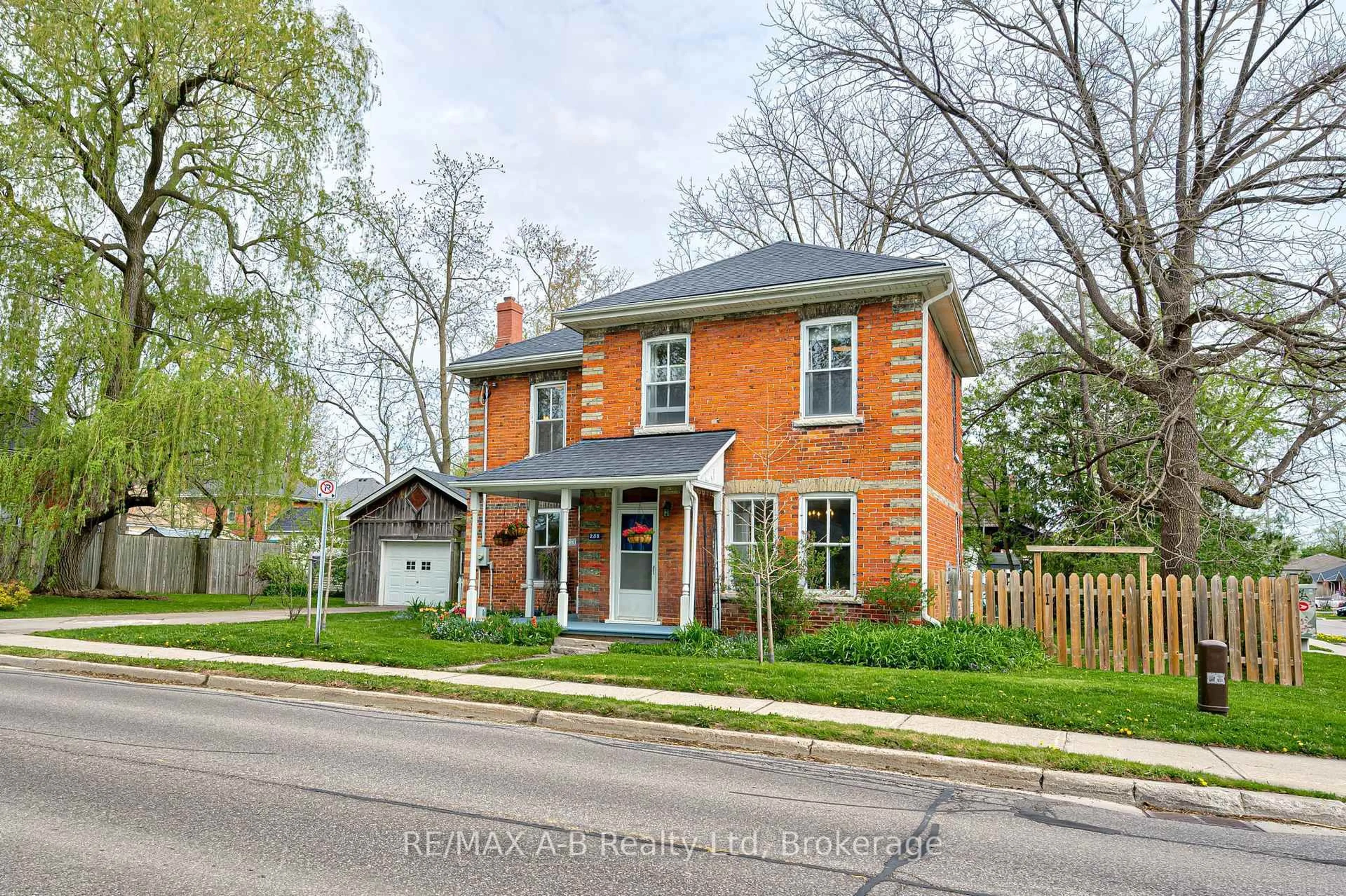 Home with brick exterior material, street for 258 Douro St, Stratford Ontario N5A 3S3