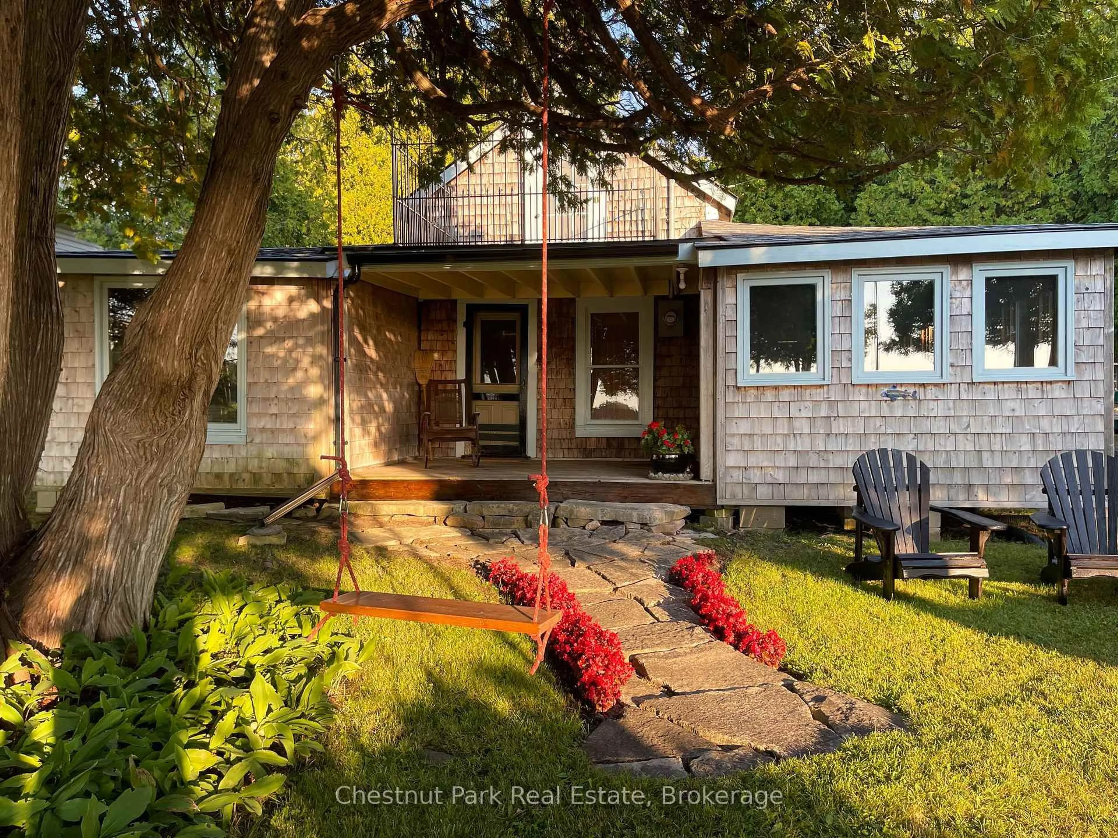 Patio, street for 111 Bay St, South Bruce Peninsula Ontario N0H 2T0