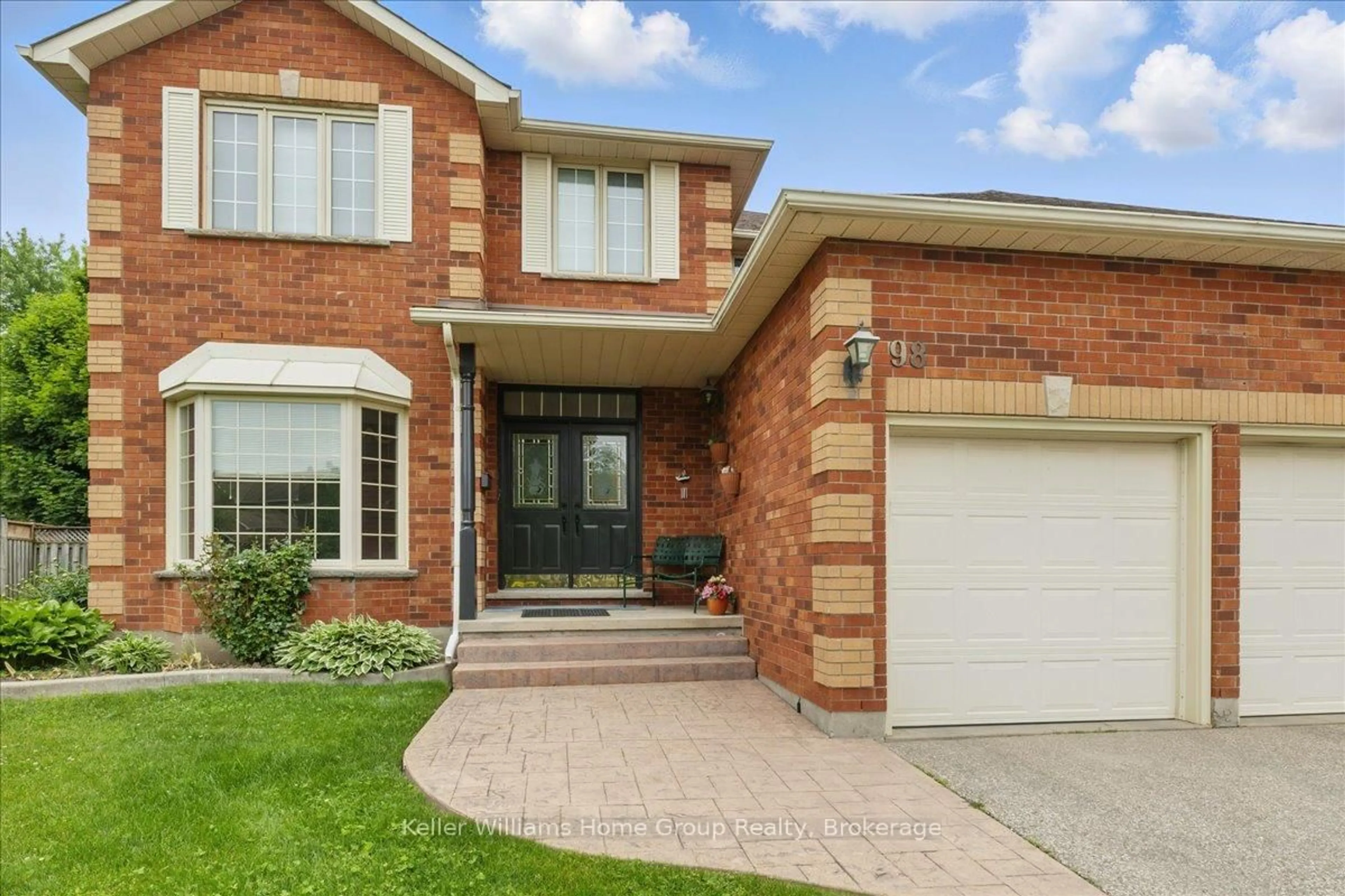 Home with brick exterior material, street for 98 Hume Dr, Cambridge Ontario N1T 1N3