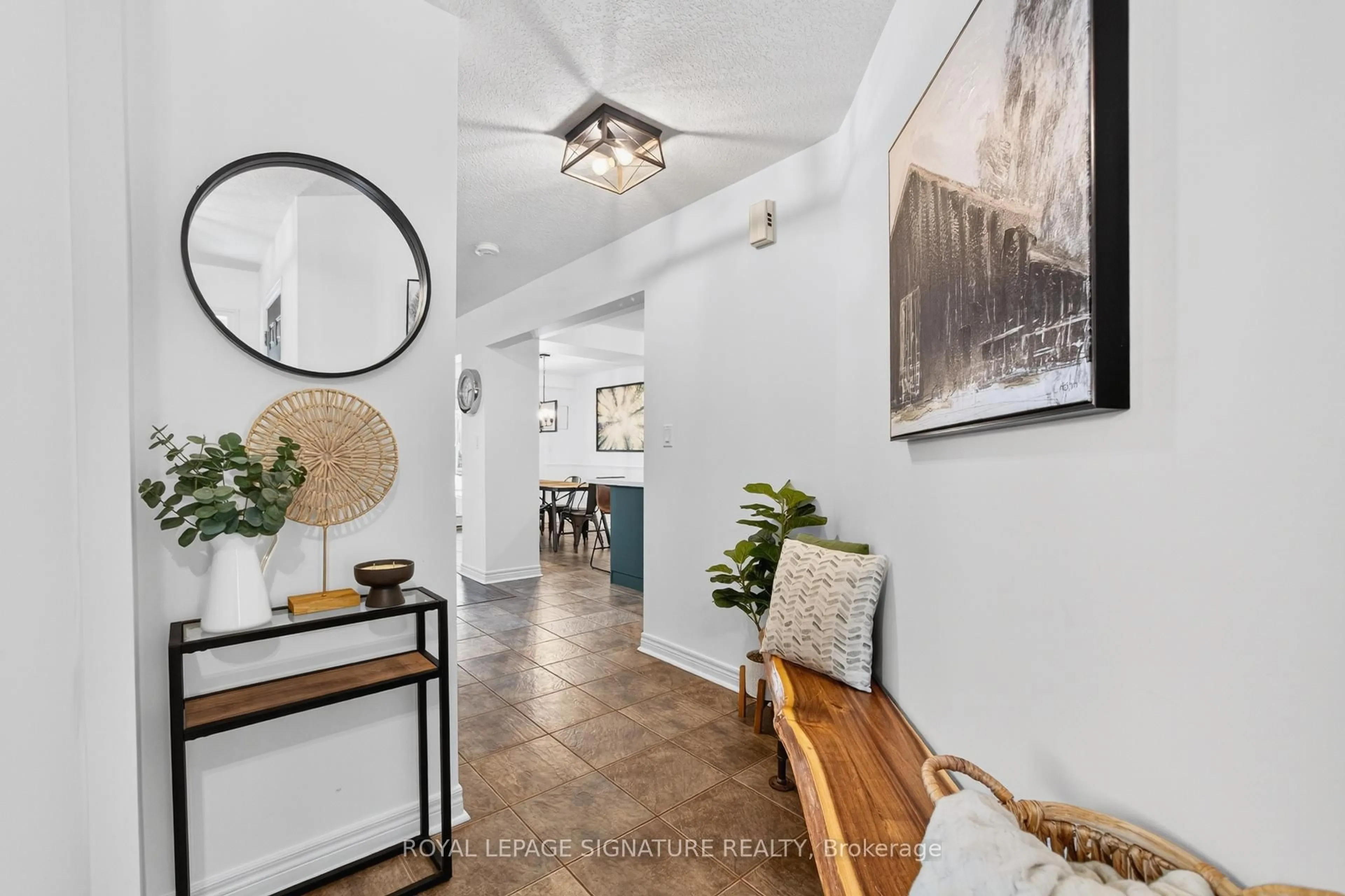 Indoor entryway for 80 Skipton Cres, Cambridge Ontario N3C 4P2
