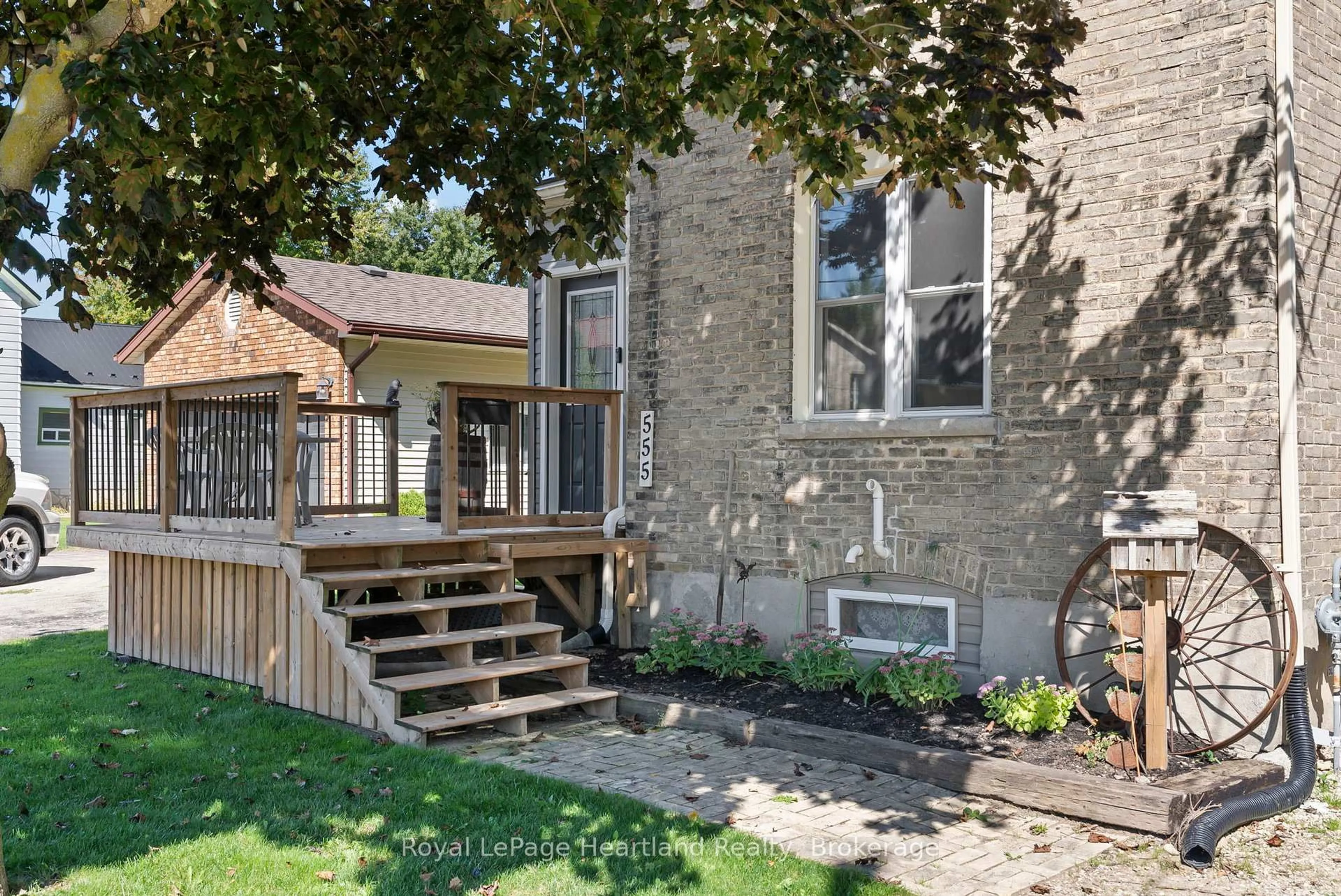 Home with brick exterior material, street for 555 RAGLAN St, Minto Ontario N0G 2P0