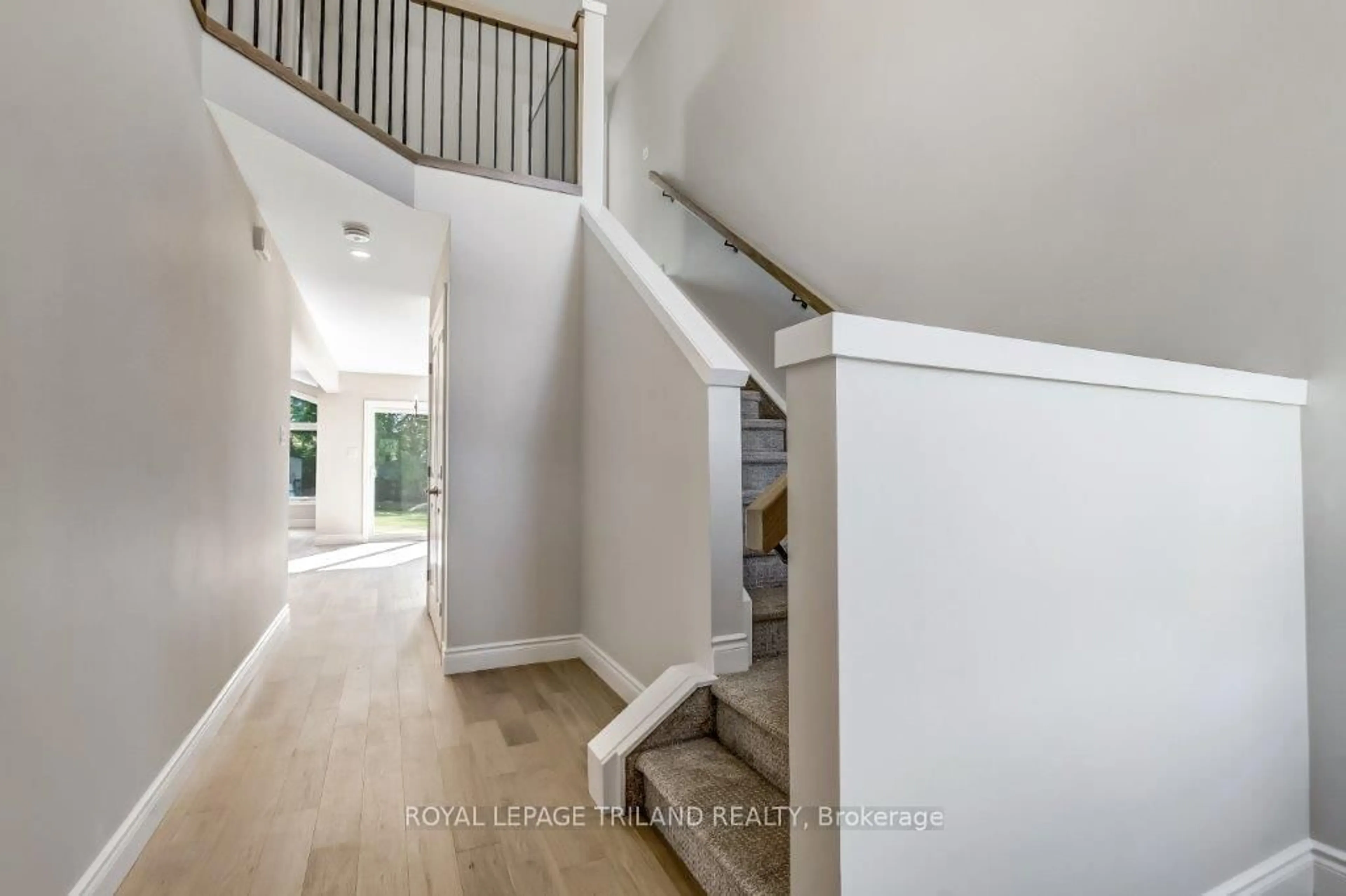Indoor entryway for Lot 7 Macleod Crt, West Elgin Ontario N0L 2P0