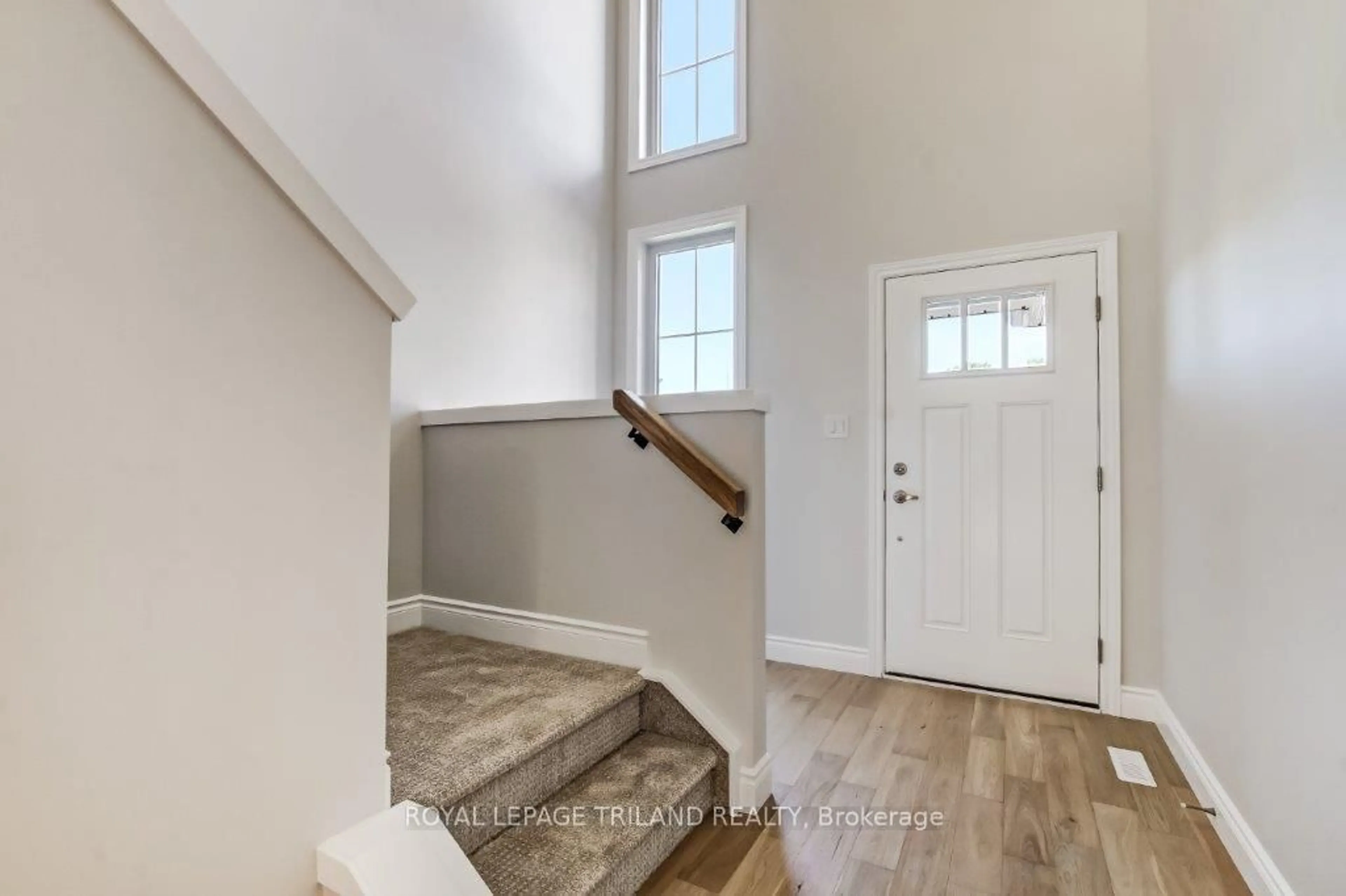 Indoor entryway for Lot 7 Macleod Crt, West Elgin Ontario N0L 2P0