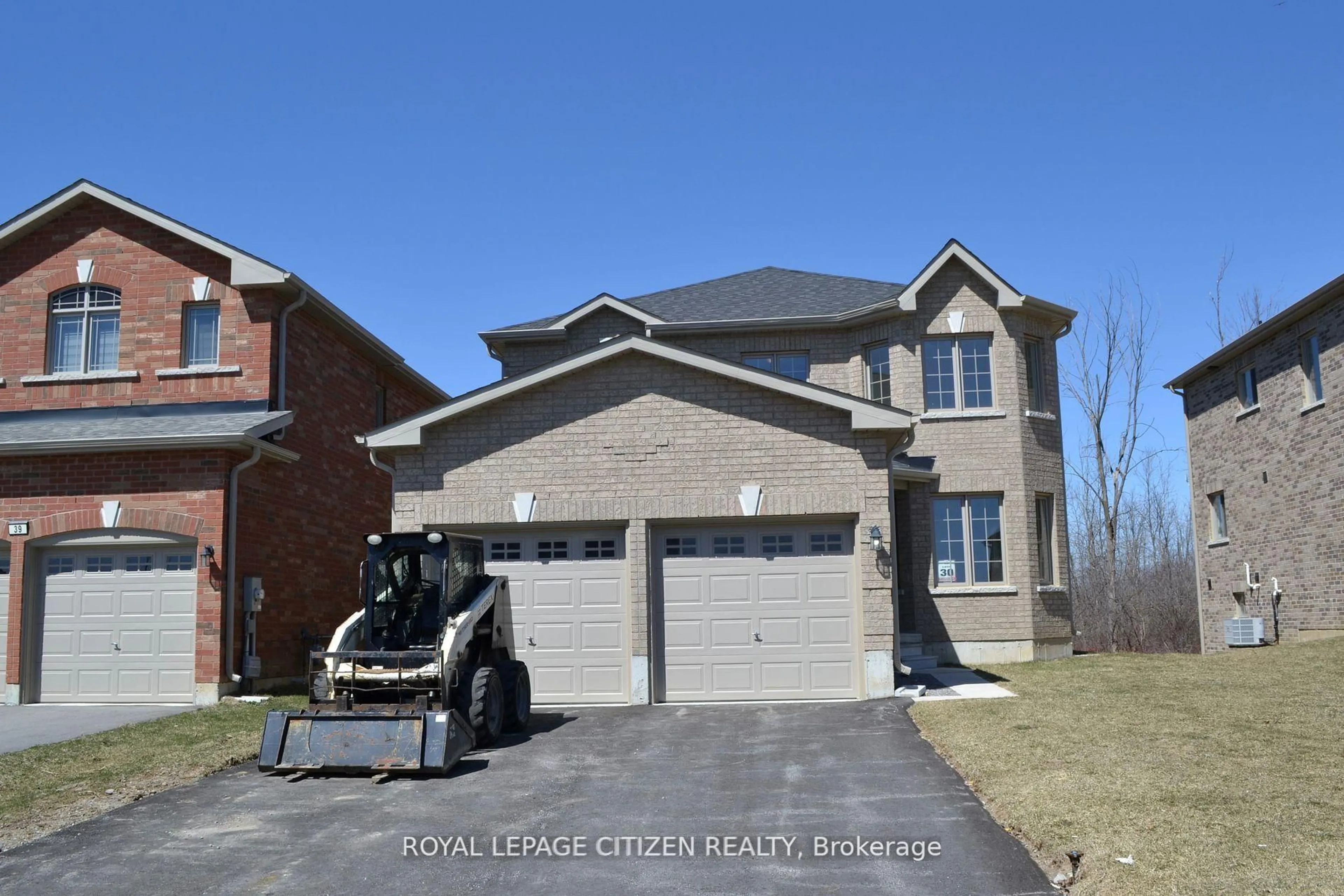 Home with brick exterior material, street for 41 Carew Blvd, Kawartha Lakes Ontario K9V 0P7