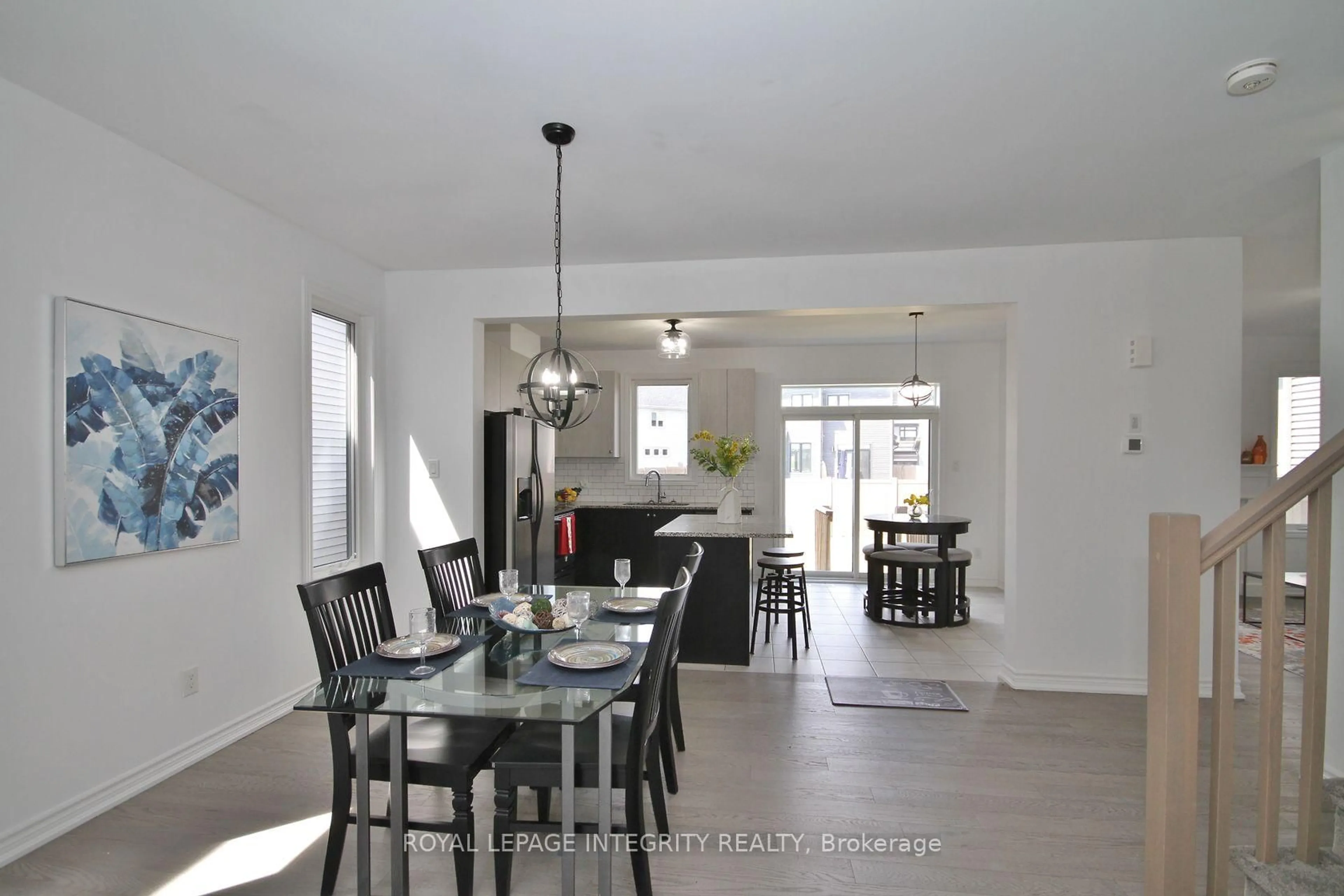 Dining room, ceramic/tile floor for 109 RYLAND St, Ottawa Ontario K2J 4V3