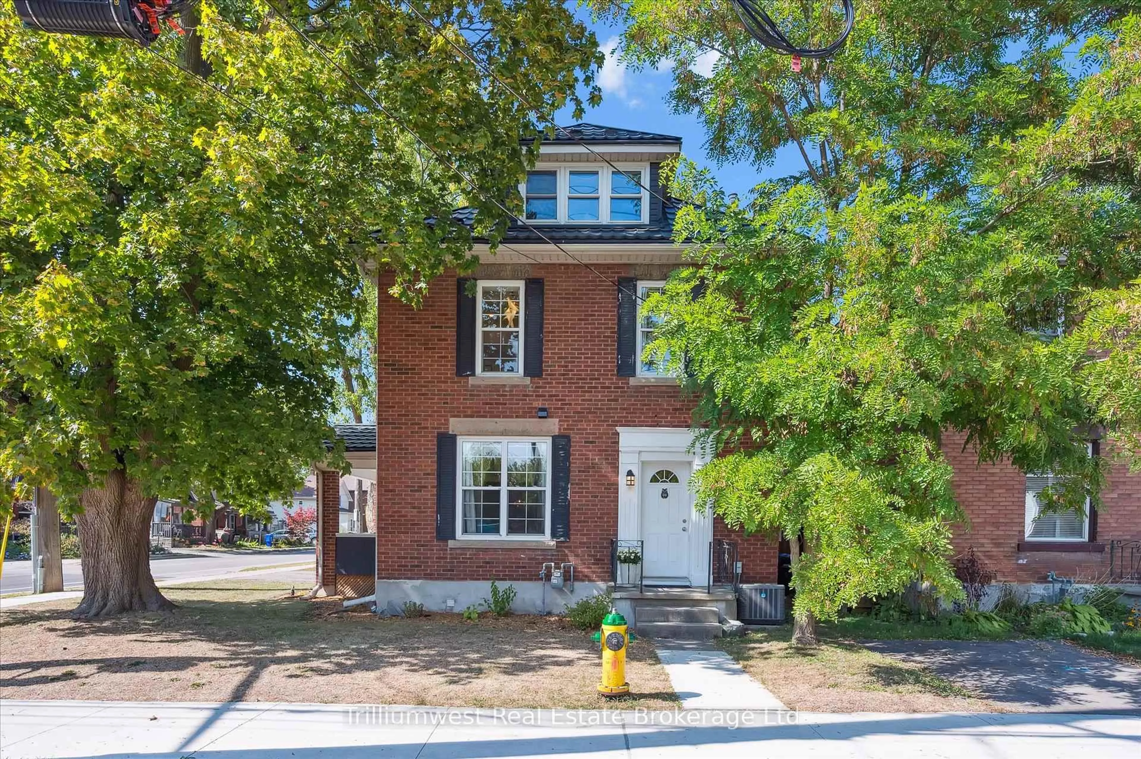 Home with brick exterior material, street for 364 York Rd, Guelph Ontario N1E 3H1