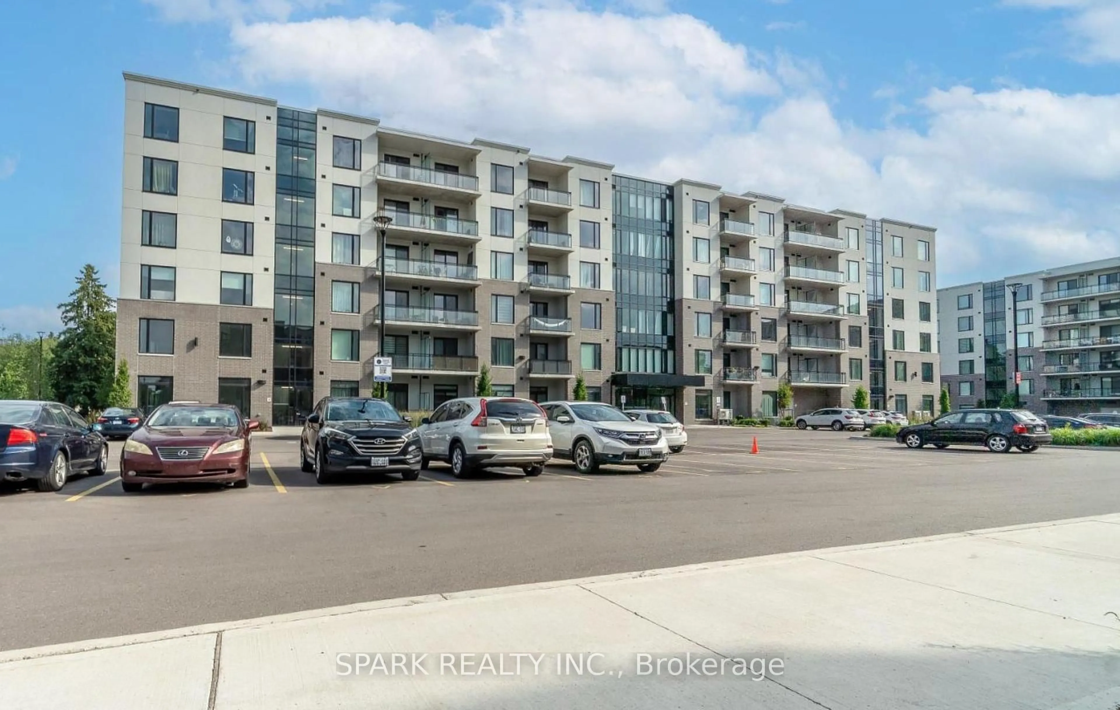 Unknown for 107 ROGER St #106, Waterloo Ontario N2J 0G3