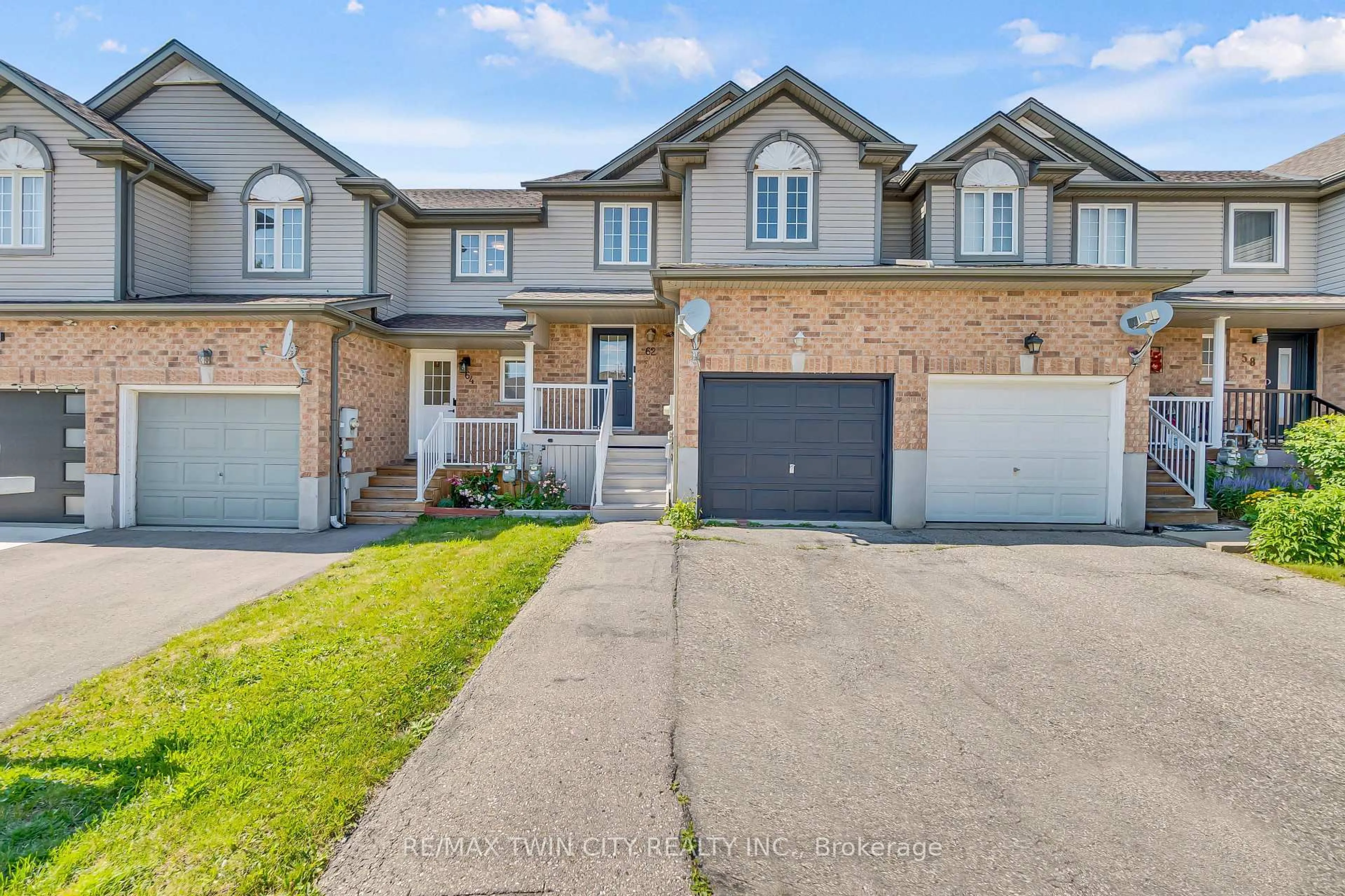 Unknown for 62 Foxglove Cres, Kitchener Ontario N2E 3Y7