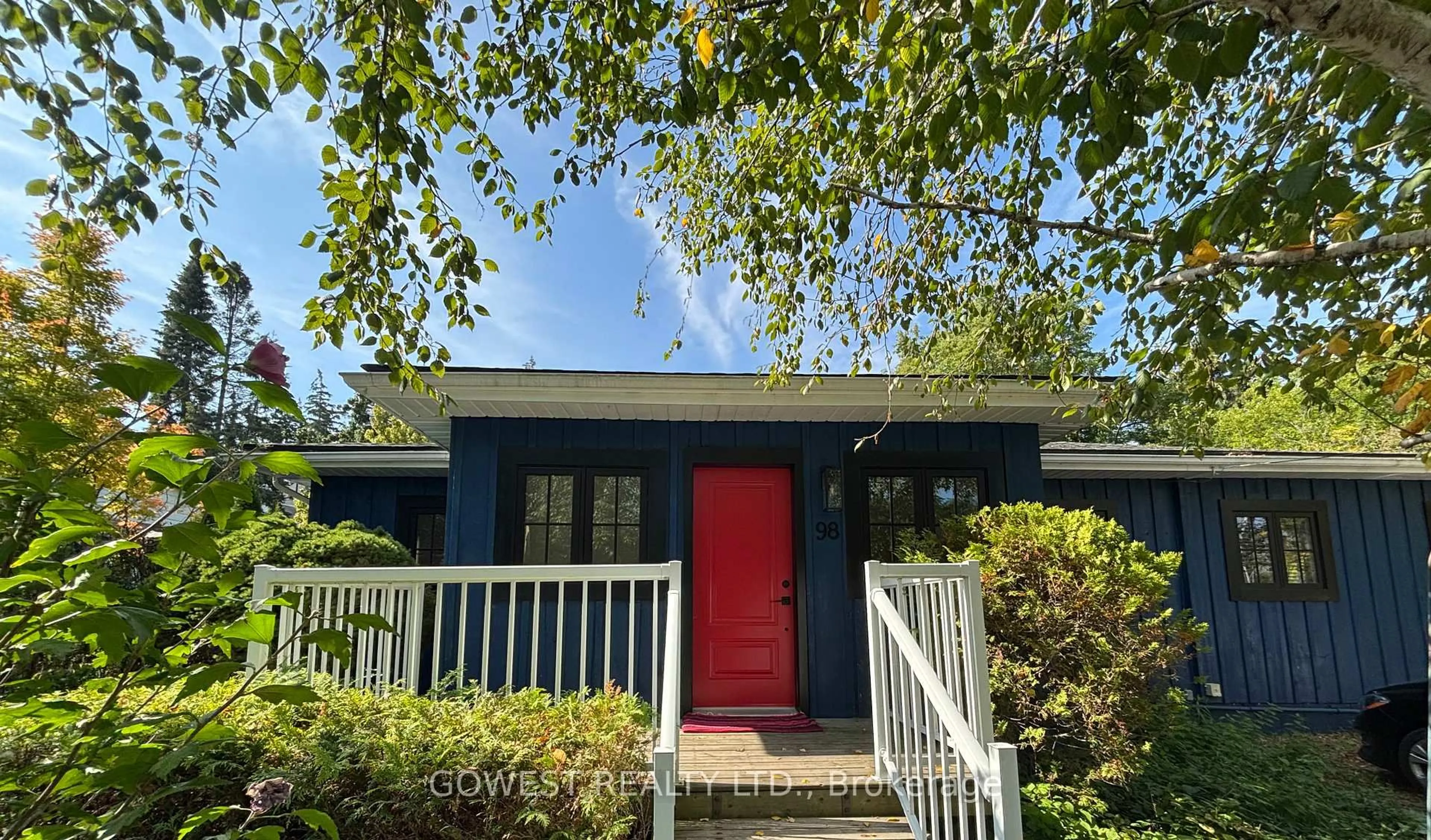 Unknown for 98 Delater St, Niagara-on-the-Lake Ontario L0S 1J0