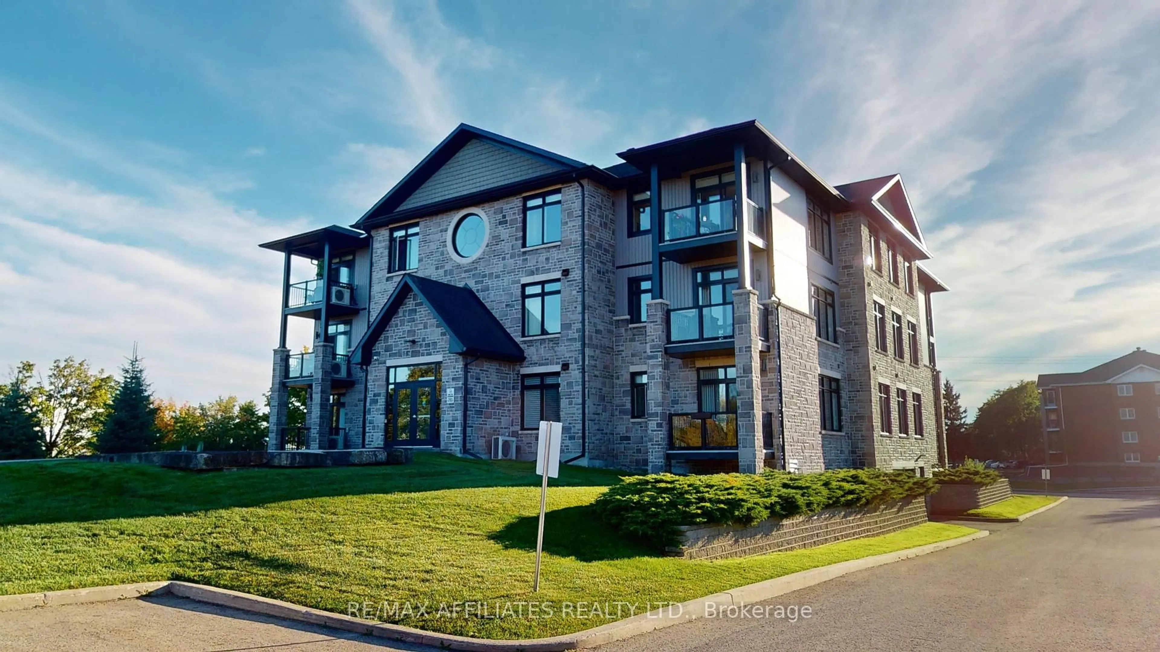 Unknown for 1109 Millwood Ave #303, Brockville Ontario K6V 0C7