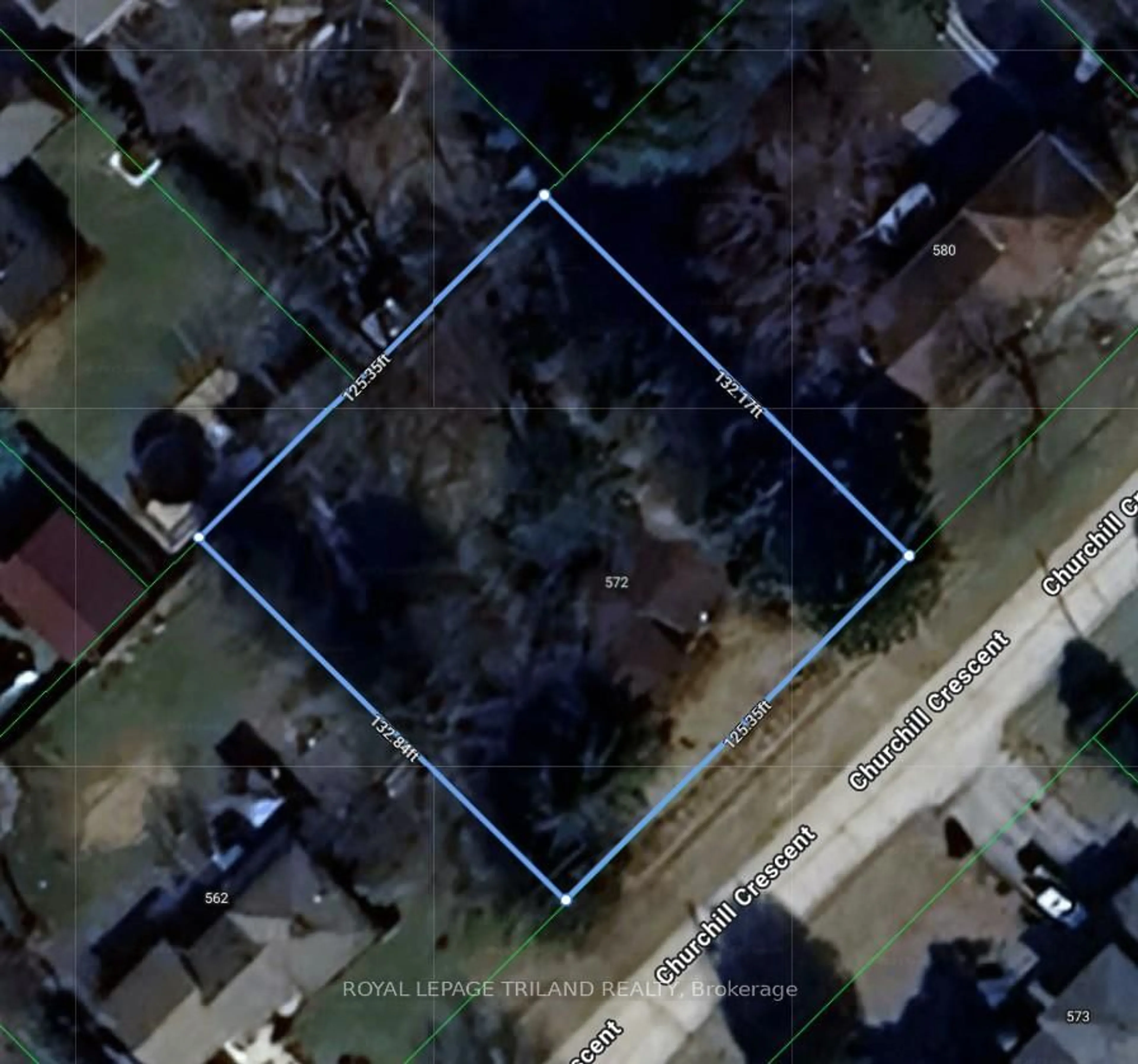 A pic from outside/outdoor area/front of a property/back of a property/a pic from drone, street for 572 Churchill Cres, Strathroy-Caradoc Ontario N0L 1W0