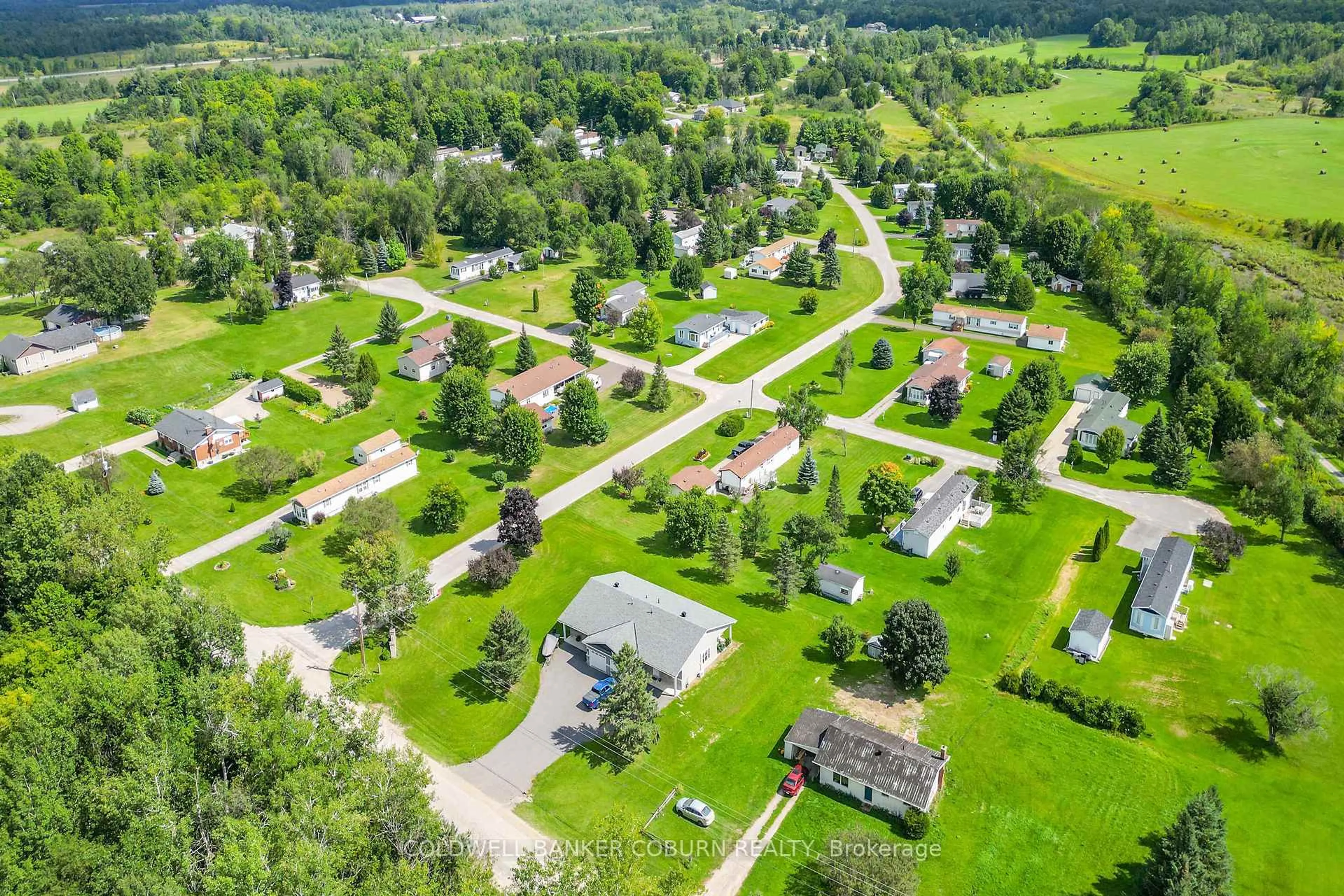 A pic from outside/outdoor area/front of a property/back of a property/a pic from drone, street for 65 PLEASANT VIEW Dr, Renfrew Ontario K7V 0A5
