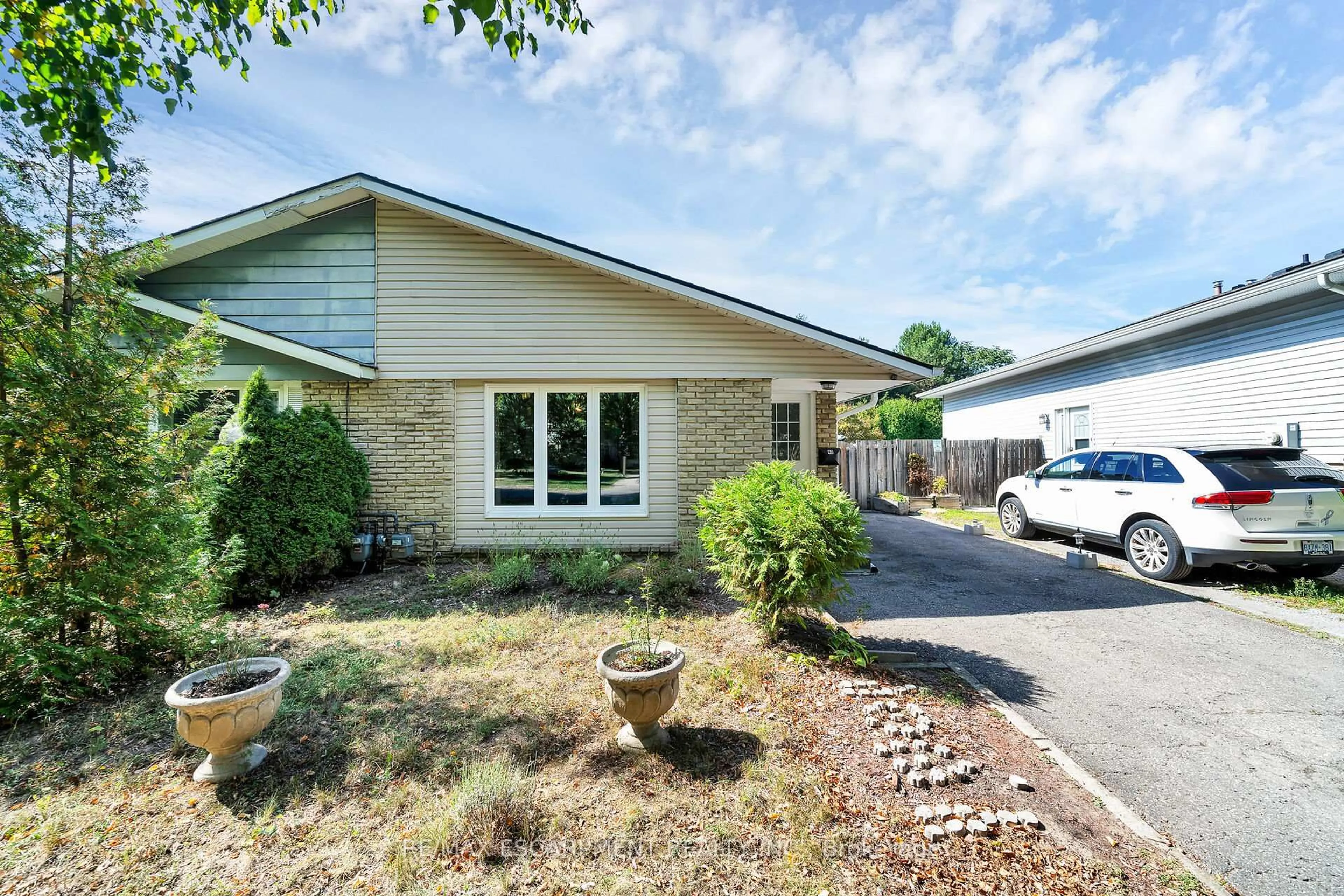 Unknown for 43 Elma St, St. Catharines Ontario L2N 6Z2