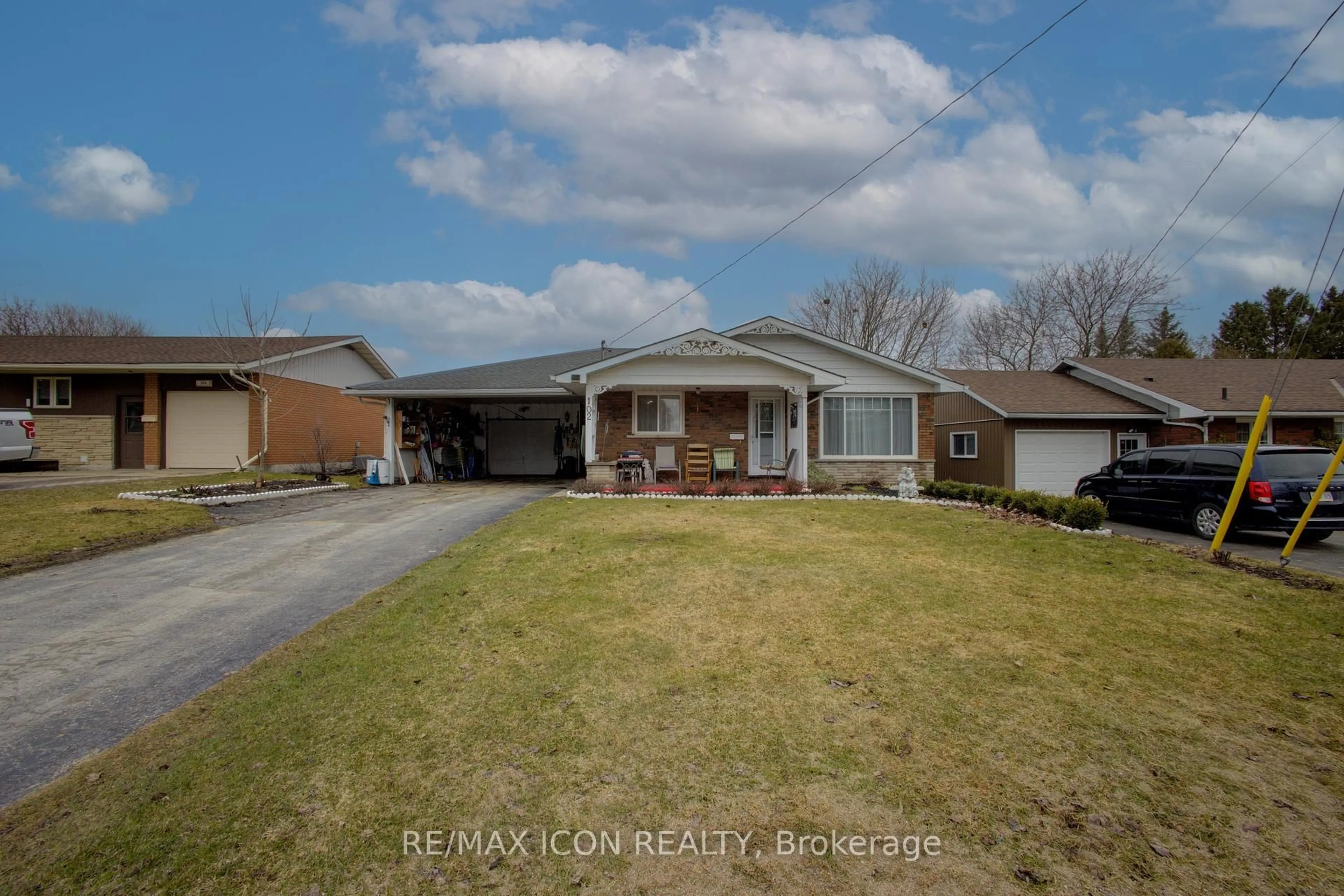 A pic from outside/outdoor area/front of a property/back of a property/a pic from drone, street for 102 Byeland Dr, Wellington North Ontario N0G 2L2