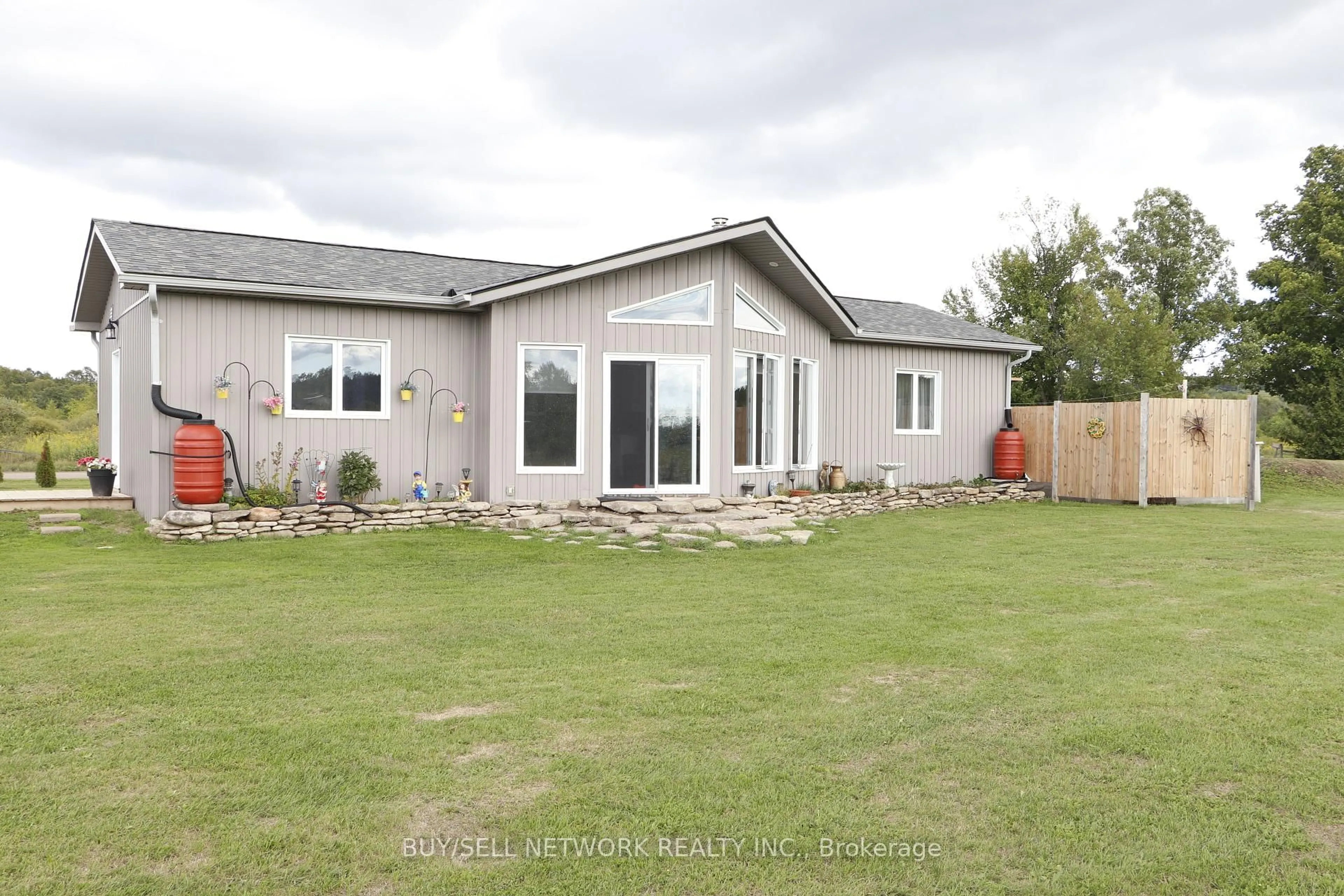 A pic from outside/outdoor area/front of a property/back of a property/a pic from drone, building for 3435 Baseline Rd, Otonabee-South Monaghan Ontario K0L 2G0