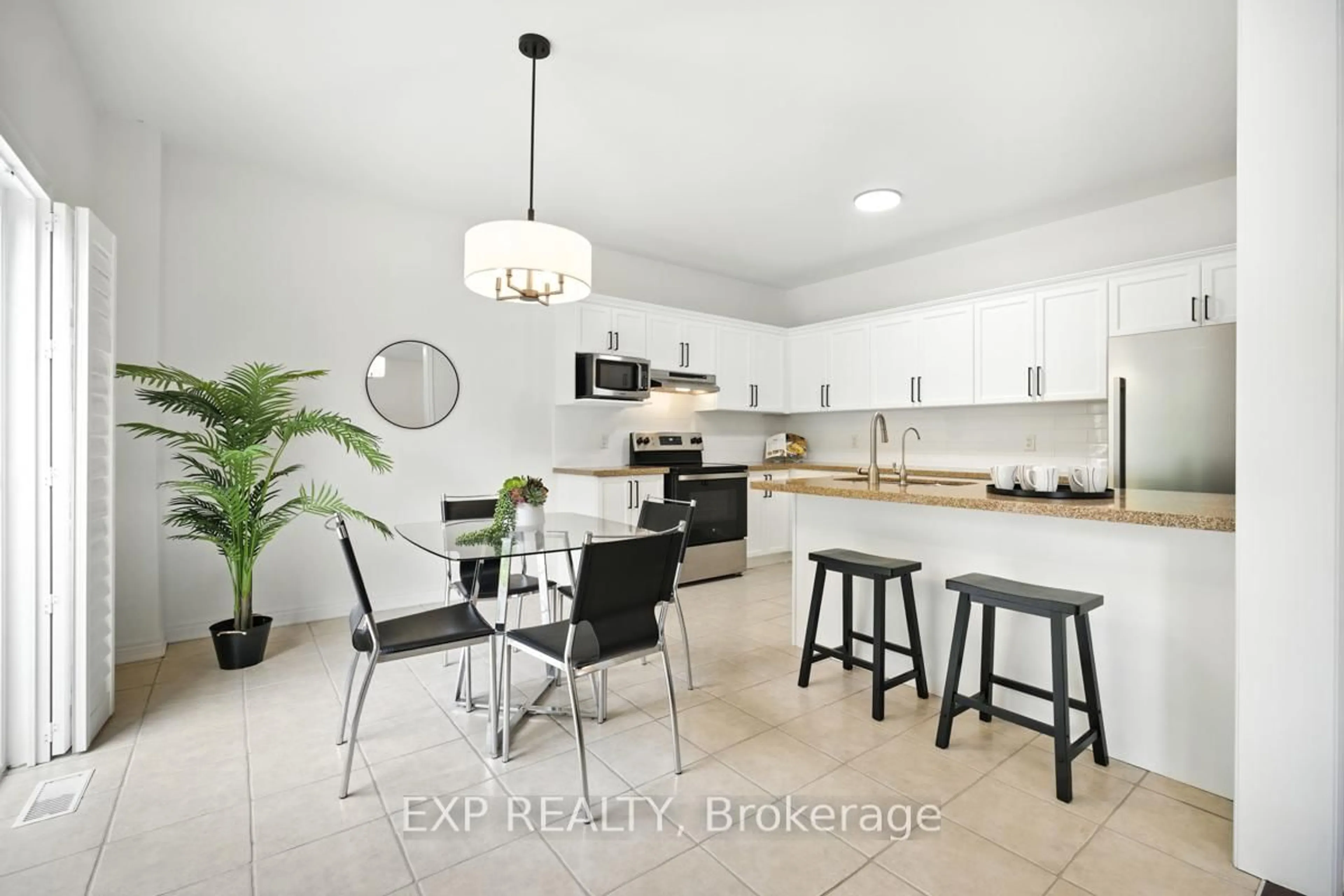 Open concept kitchen, ceramic/tile floor for 36 Secinaro Ave, Hamilton Ontario L9G 0C6