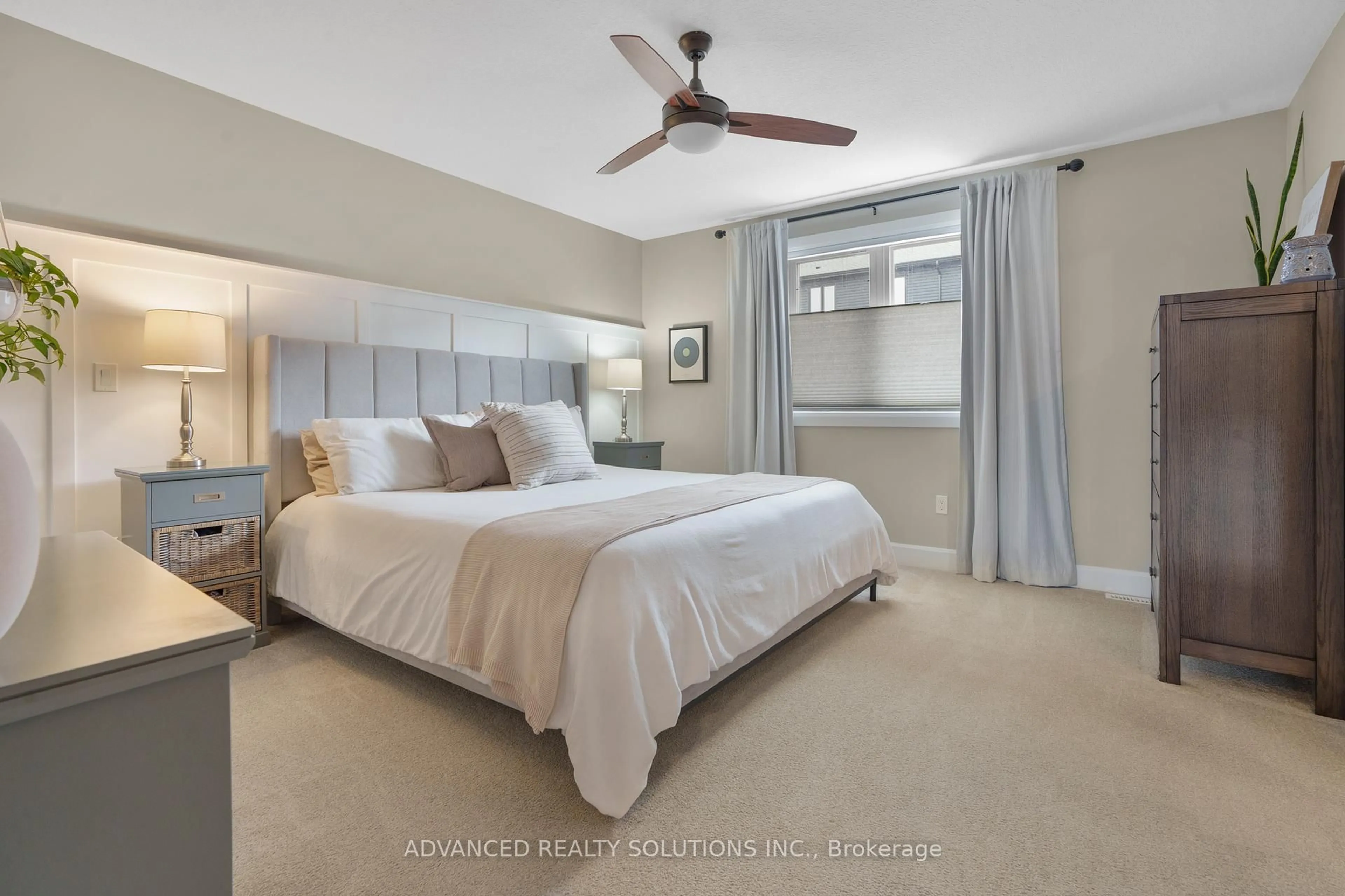 Bedroom with bed, unknown for 2209 Linkway Blvd, London South Ontario N0K 0K9