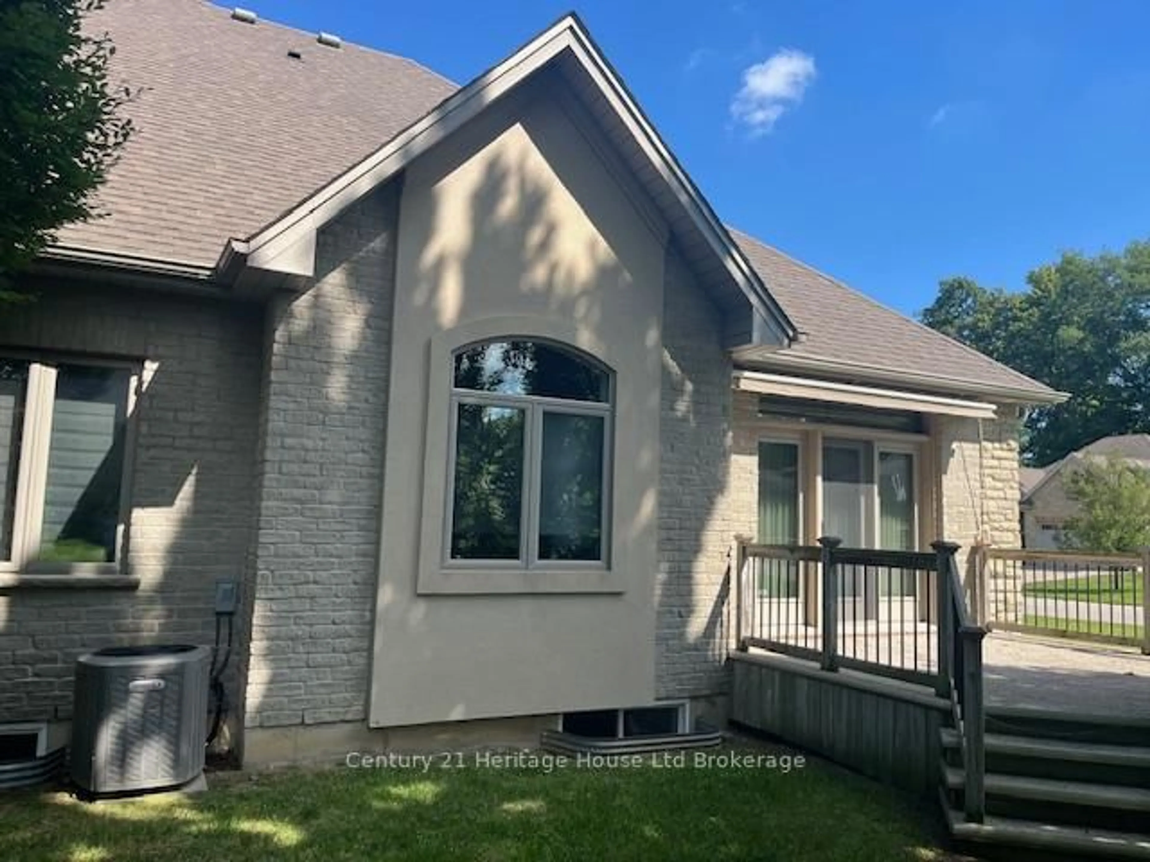 Home with vinyl exterior material, street for 5 Woodhaven Dr #1, Tillsonburg Ontario N4G 0A8