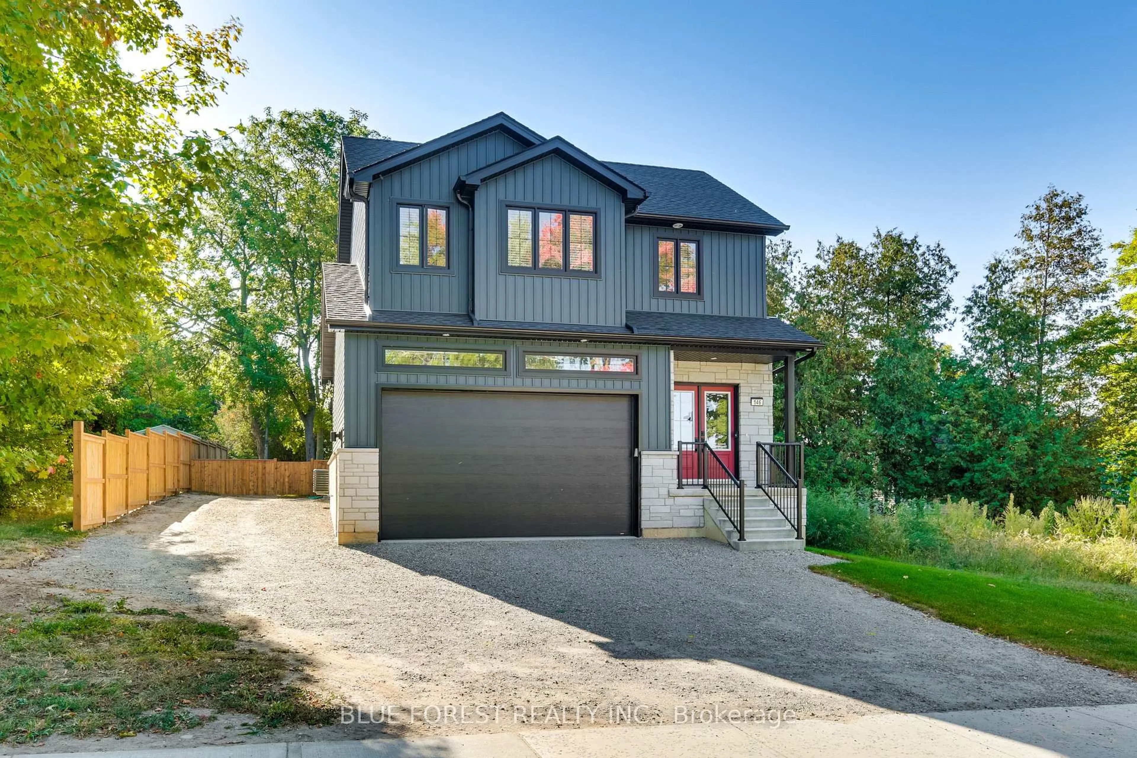 Home with brick exterior material, street for 146 CONCESSION St, Ingersoll Ontario N5C 3K8
