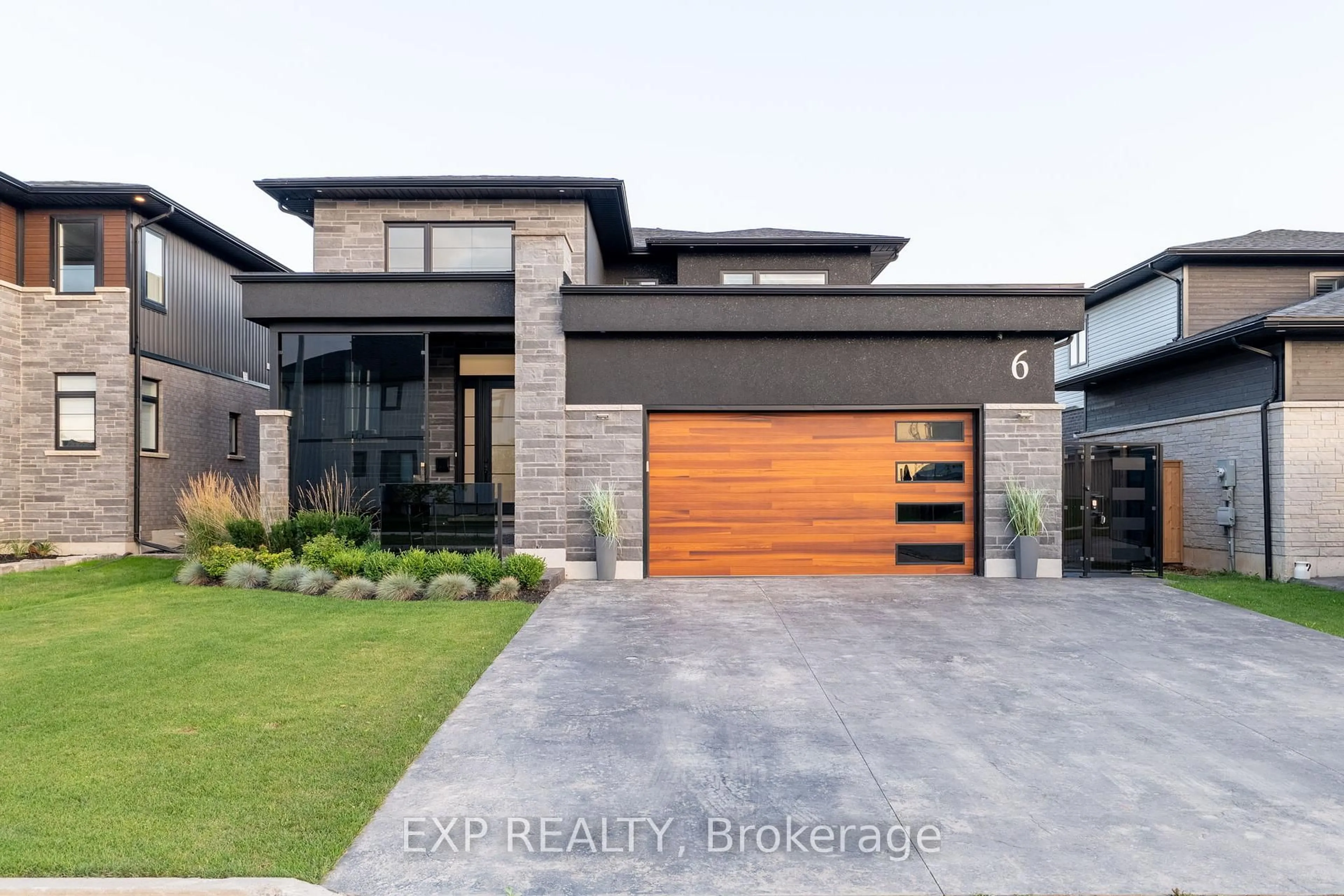 Home with brick exterior material, street for 6 Cristallina Dr, Thorold Ontario L2V 0H3