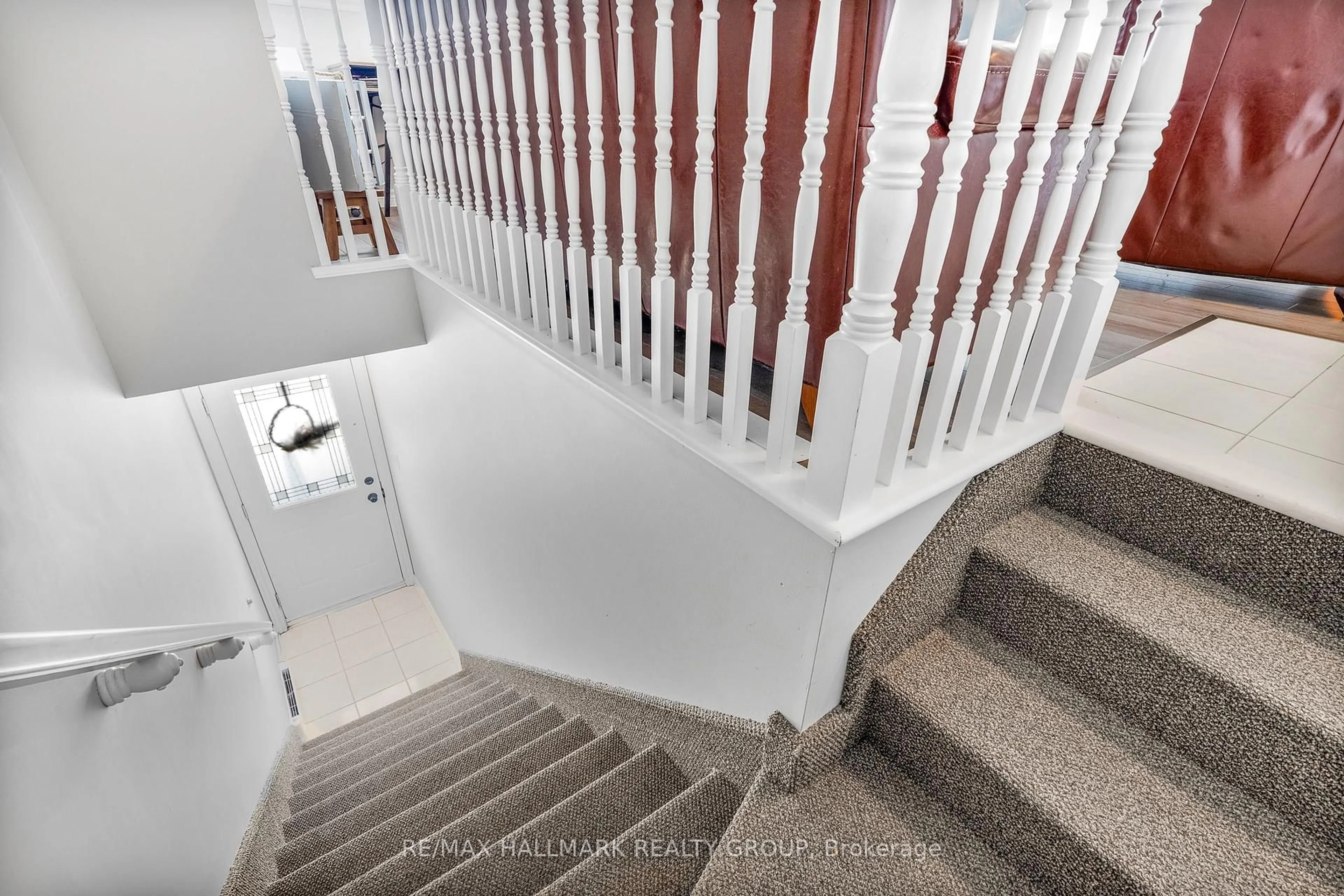 Stairs for 750 ST-JACQUES St #202, Clarence-Rockland Ontario K4K 1L4