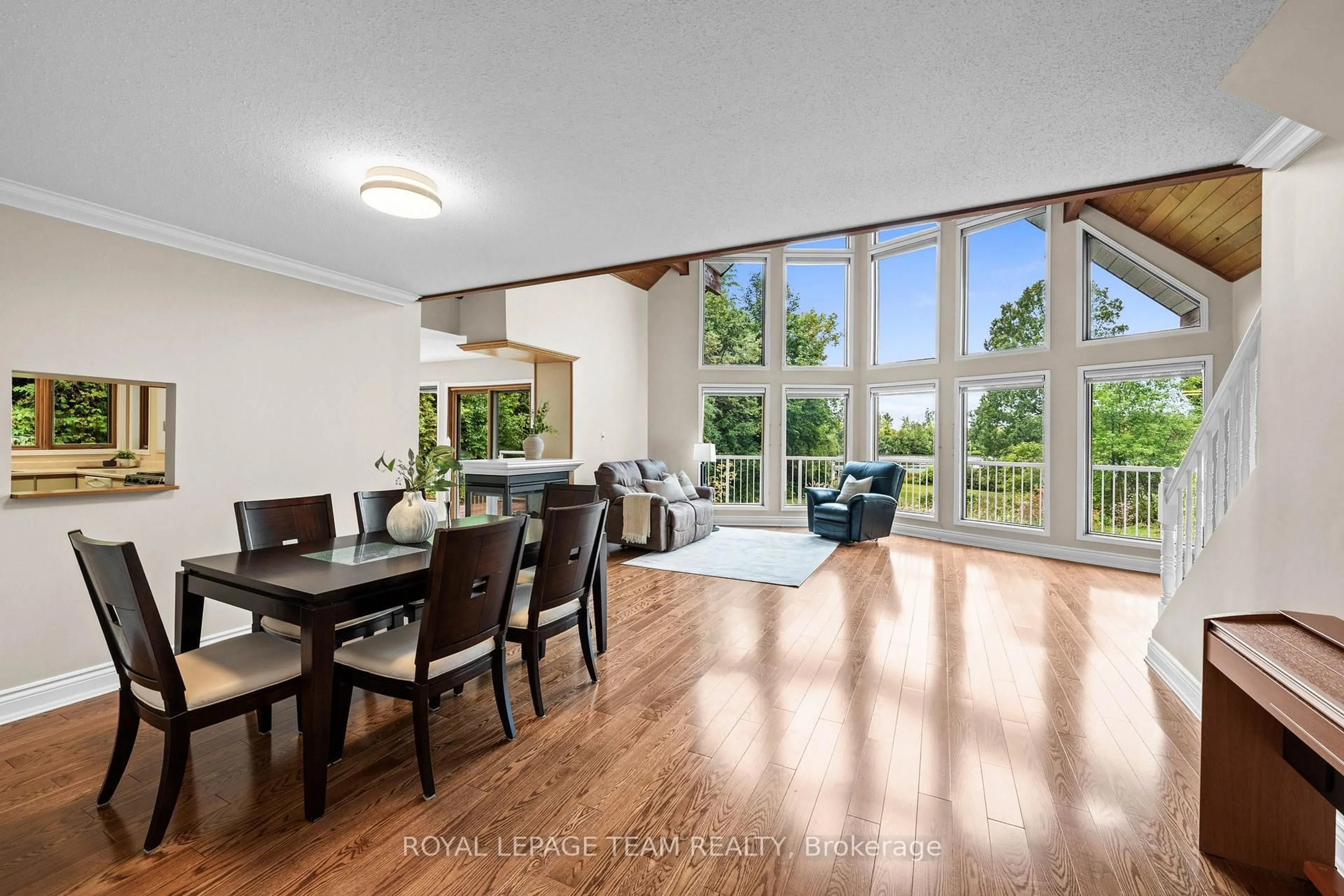 Dining room, unknown for 1376 River Rd, Ottawa Ontario K4M 1B4