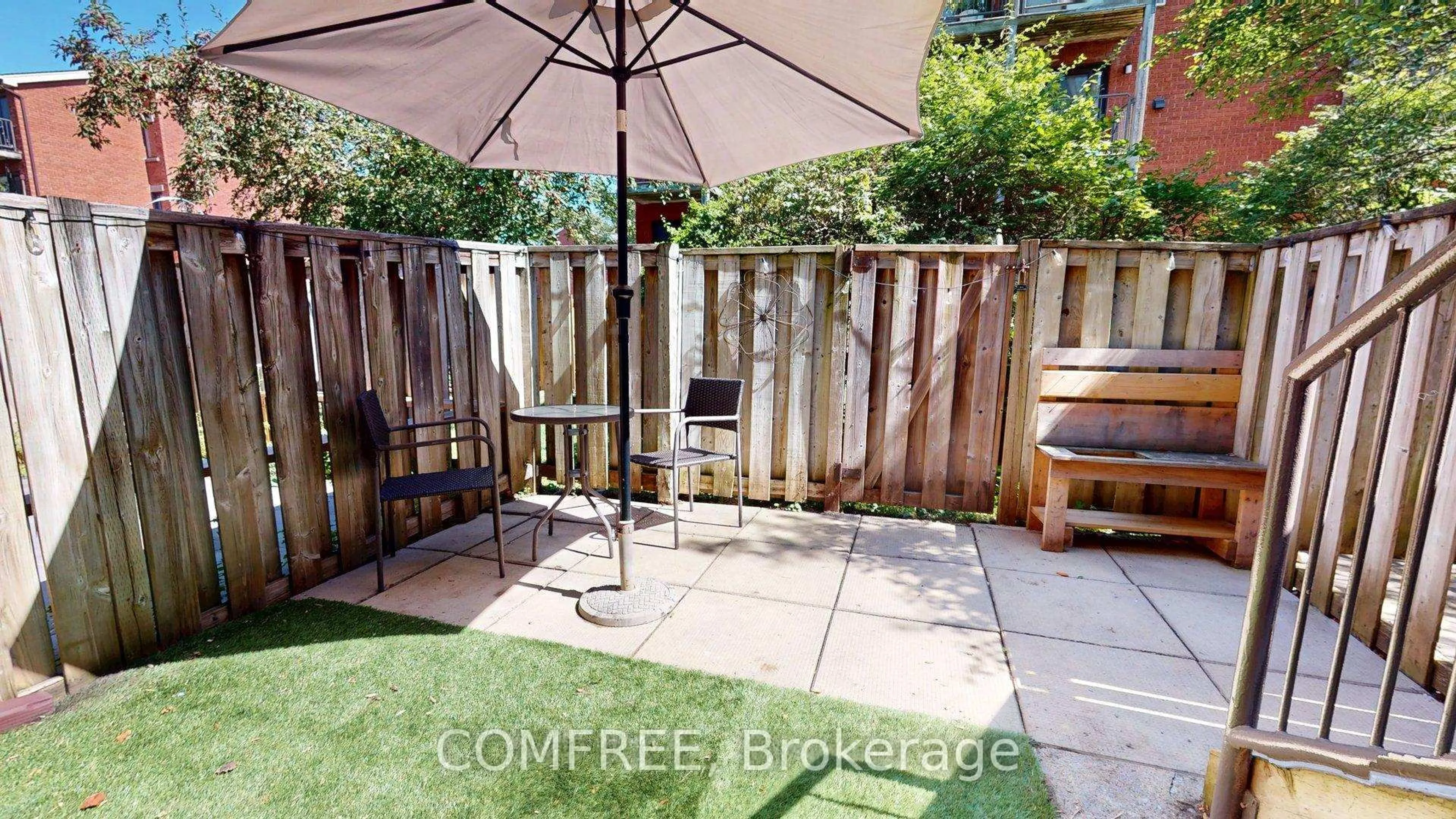 Patio, street for 23 Blue Moon Private #100, Ottawa Ontario K1K 4K5