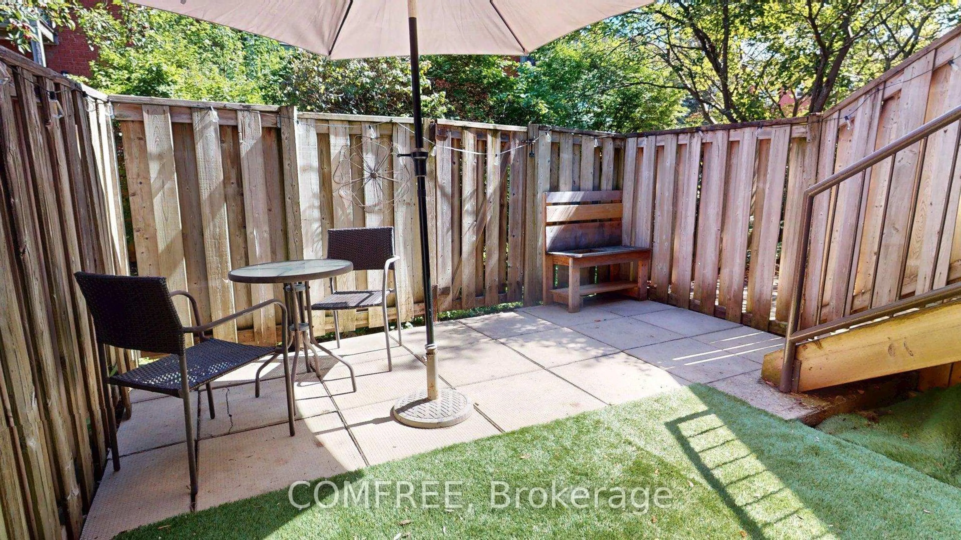 Patio, street for 23 Blue Moon Private #100, Ottawa Ontario K1K 4K5