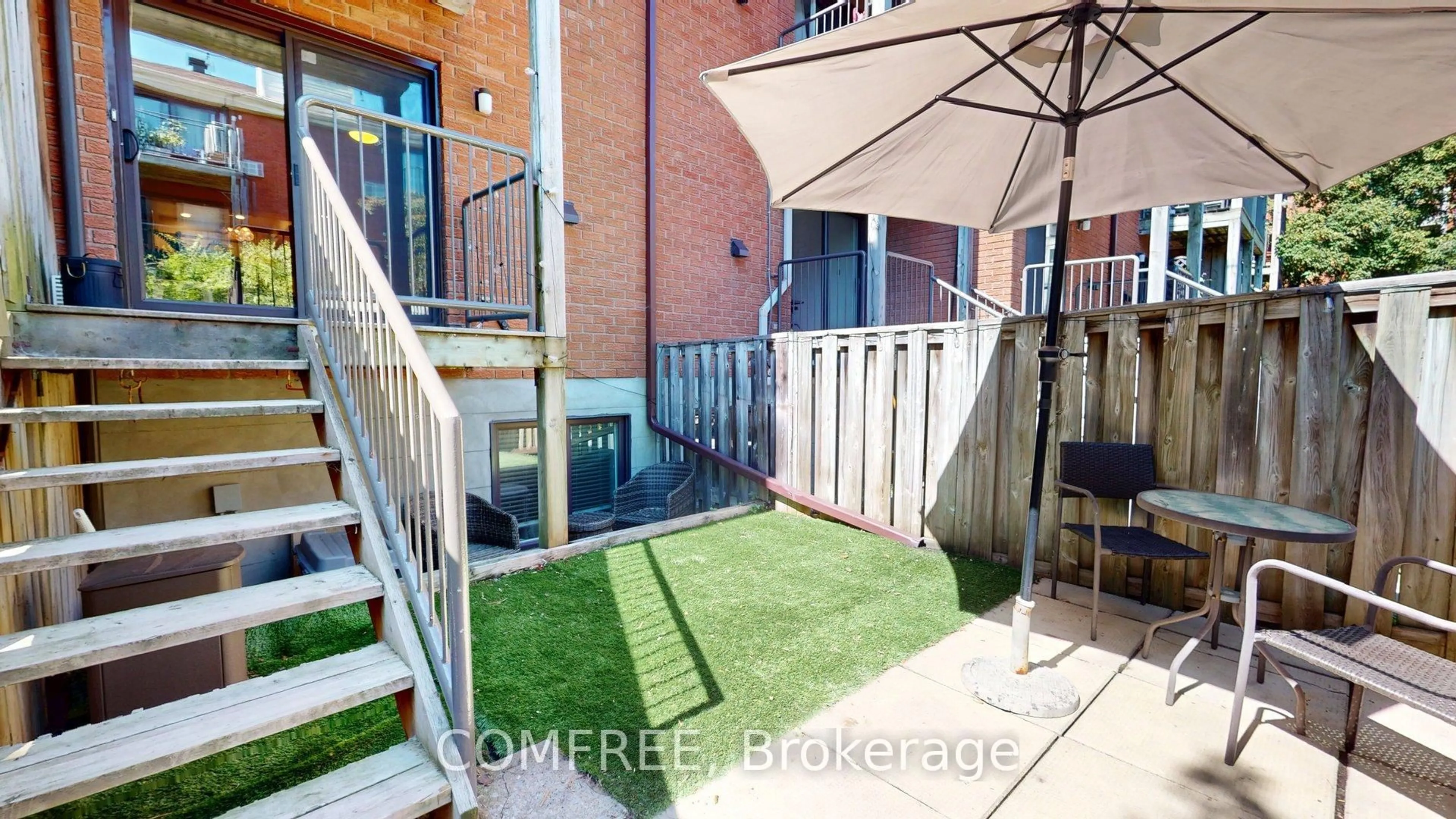 Patio, street for 23 Blue Moon Private #100, Ottawa Ontario K1K 4K5