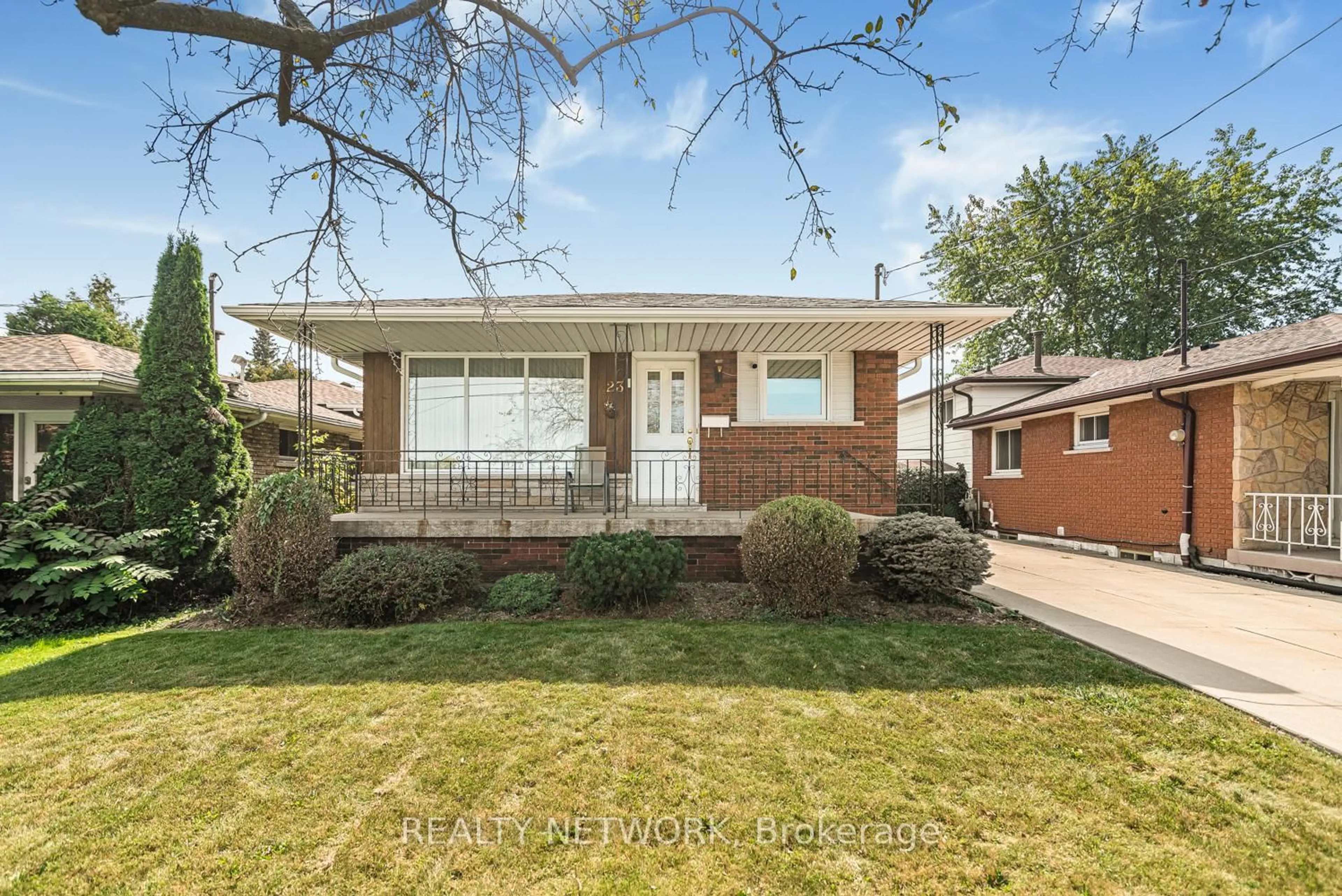 Home with brick exterior material, street for 23 Tyrone Dr, Hamilton Ontario L9C 2M6