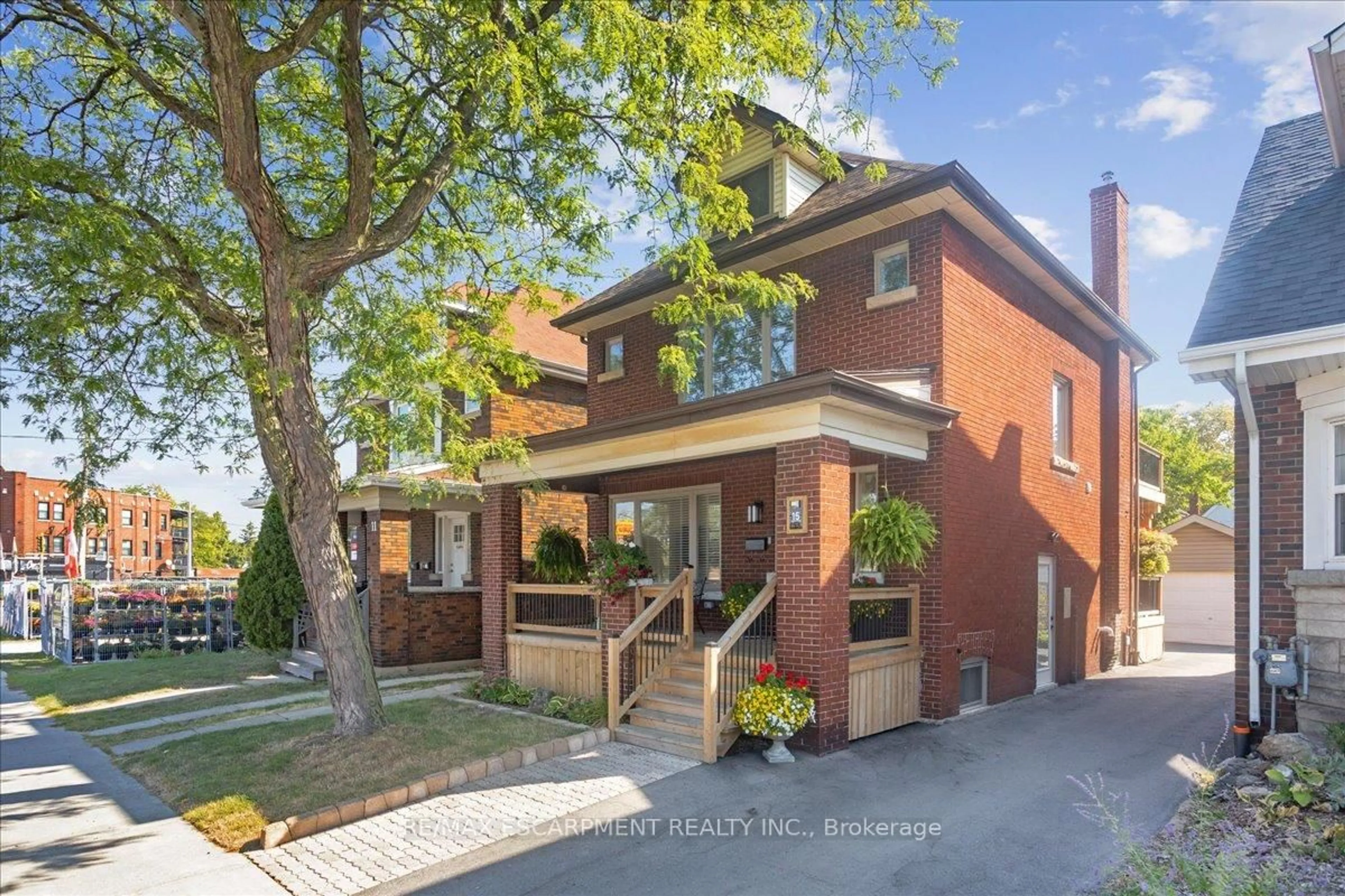 Home with brick exterior material, street for 15 Ottawa St, Hamilton Ontario L8K 2C9