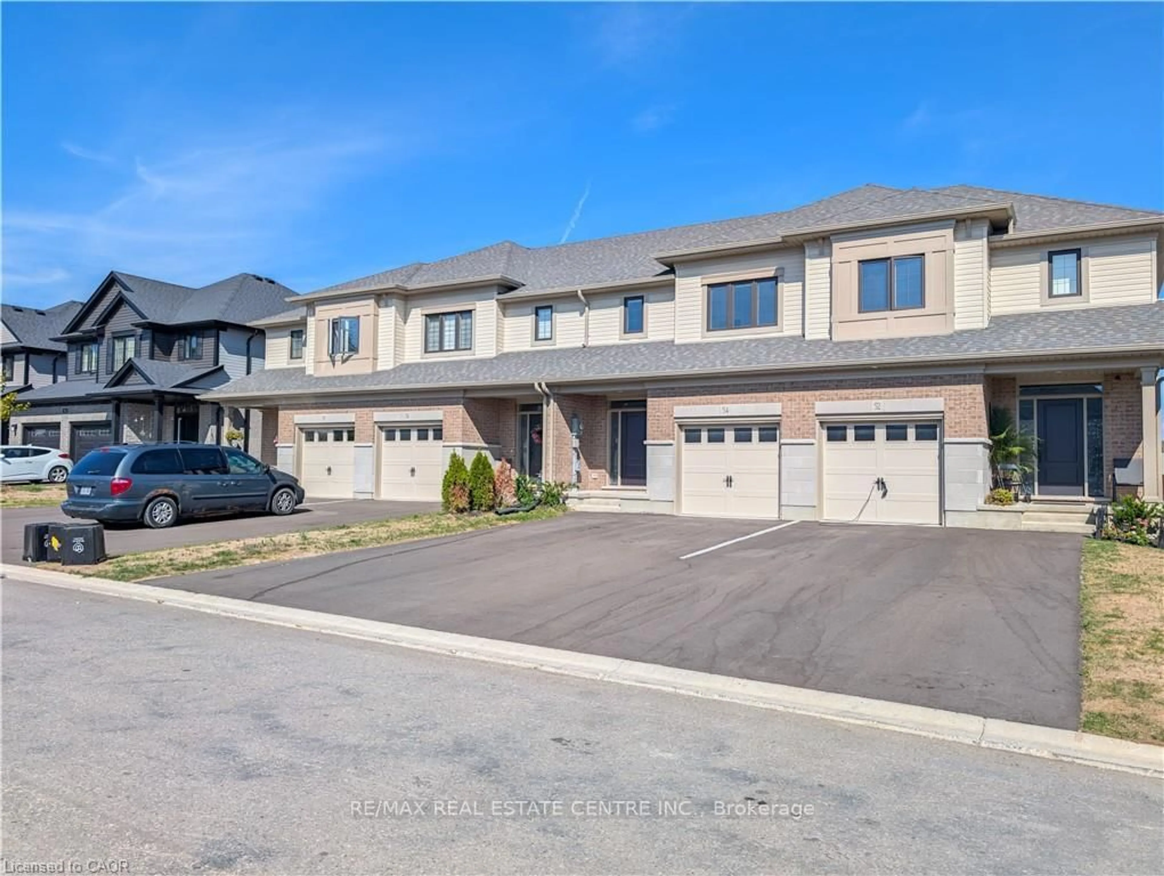 Unknown for 54 Lark St, Tillsonburg Ontario N4G 0K8