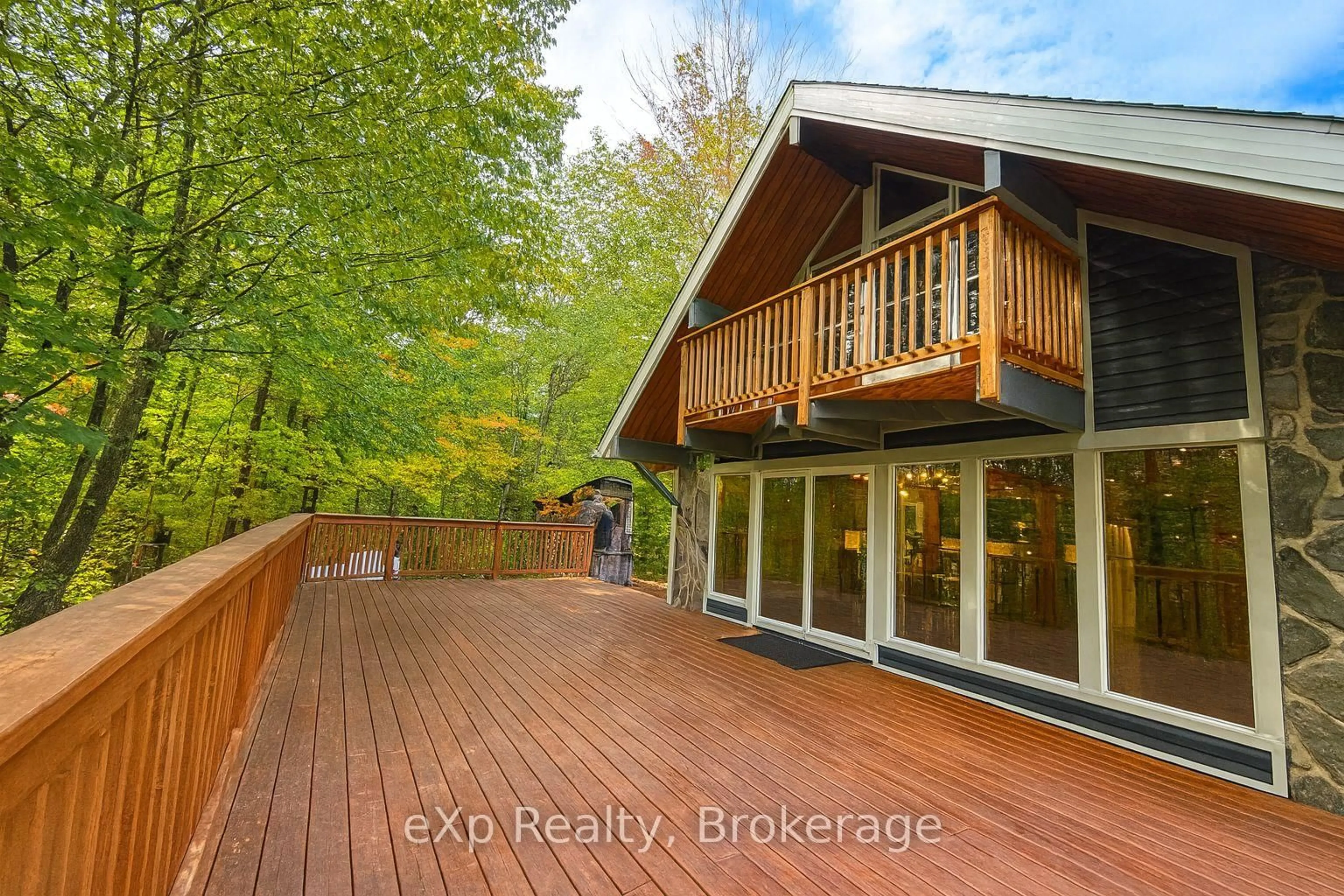 Patio, unknown for 1382 Muskoka Rd 169, Gravenhurst Ontario P1P 1R2
