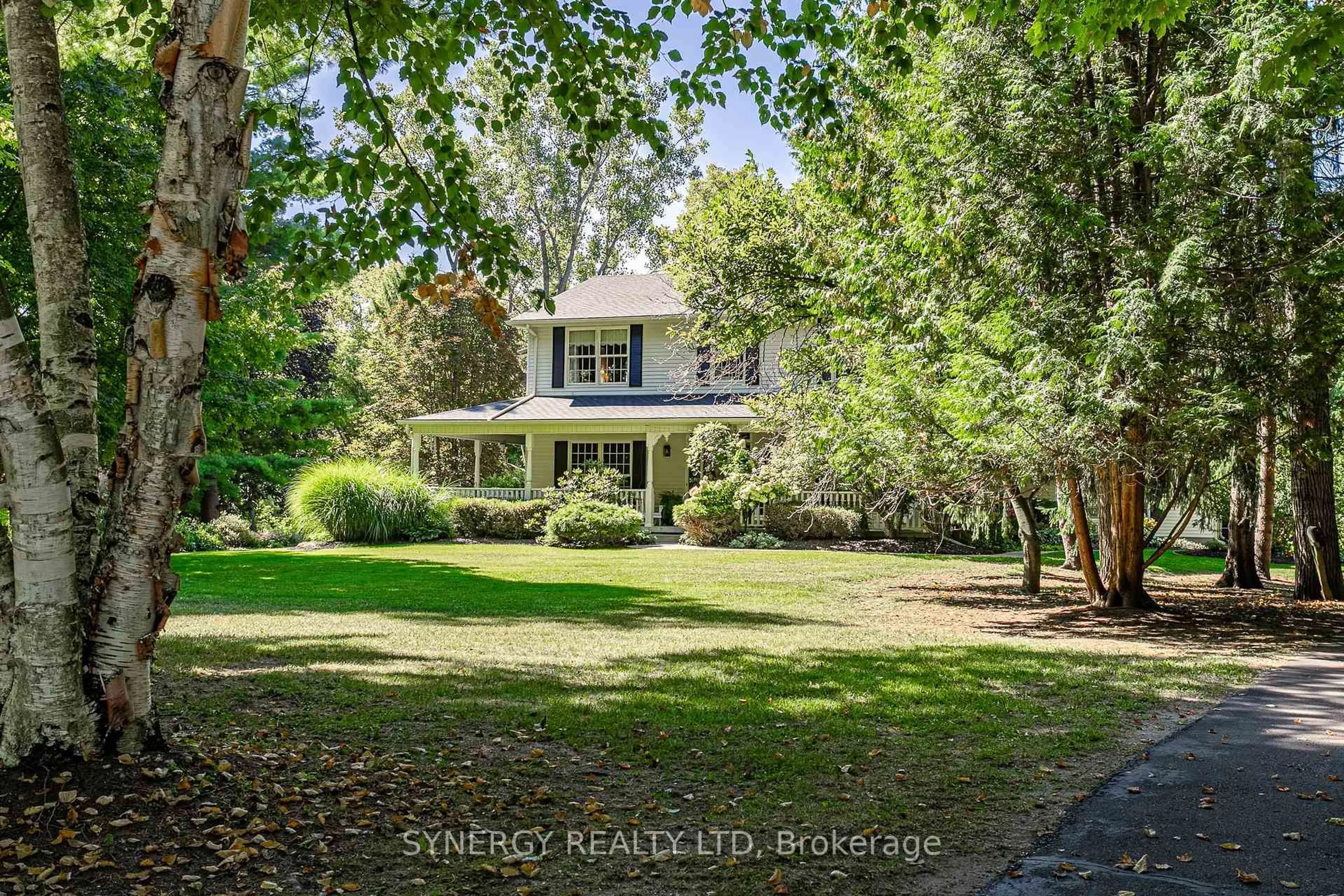 A pic from outside/outdoor area/front of a property/back of a property/a pic from drone, street for 1 lansdowne park Cres, Middlesex Centre Ontario N0L 1R0